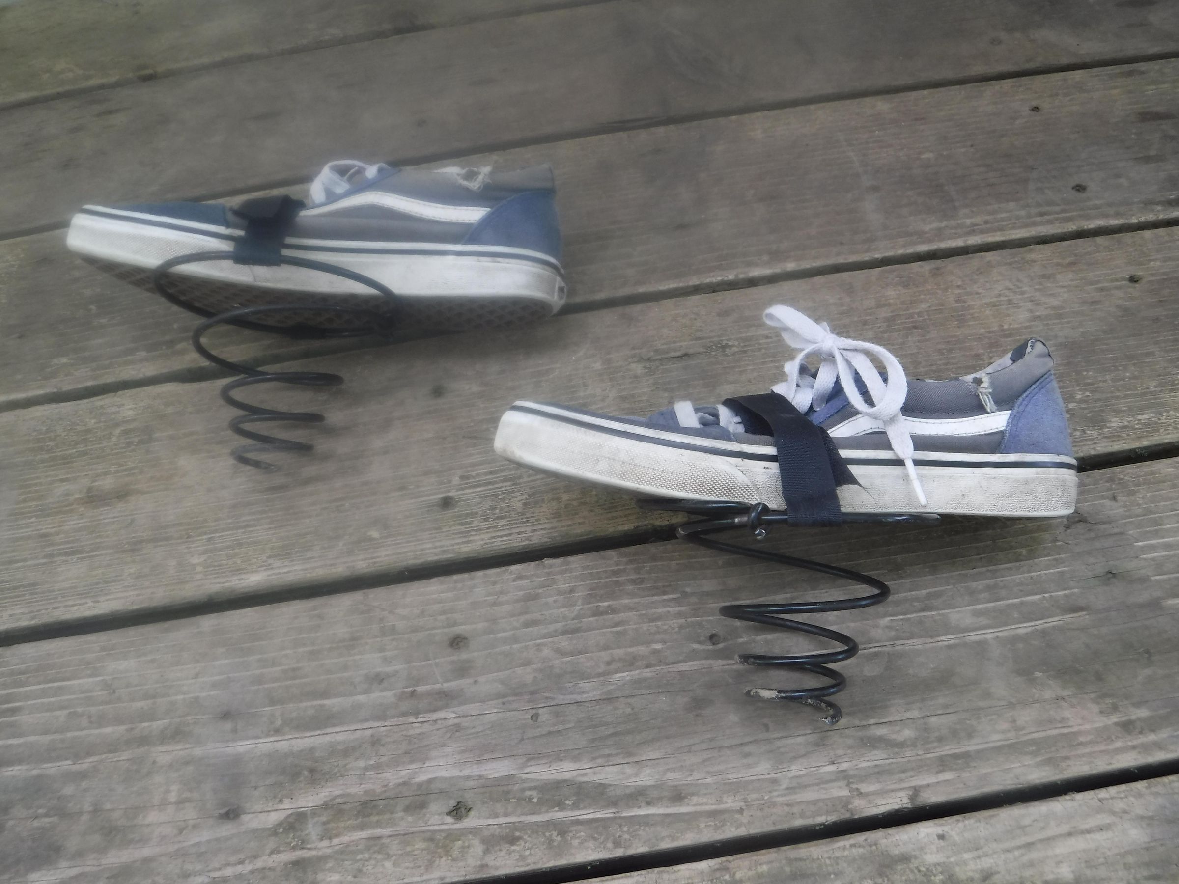 How to Attach Sofa Springs on to Shoes 3 Steps Instructables