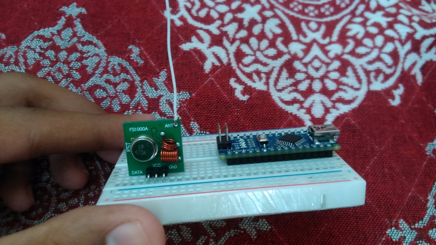 Make a Simple Wireless RF Robot Using Arduino! : 7 Steps (with Pictures ...