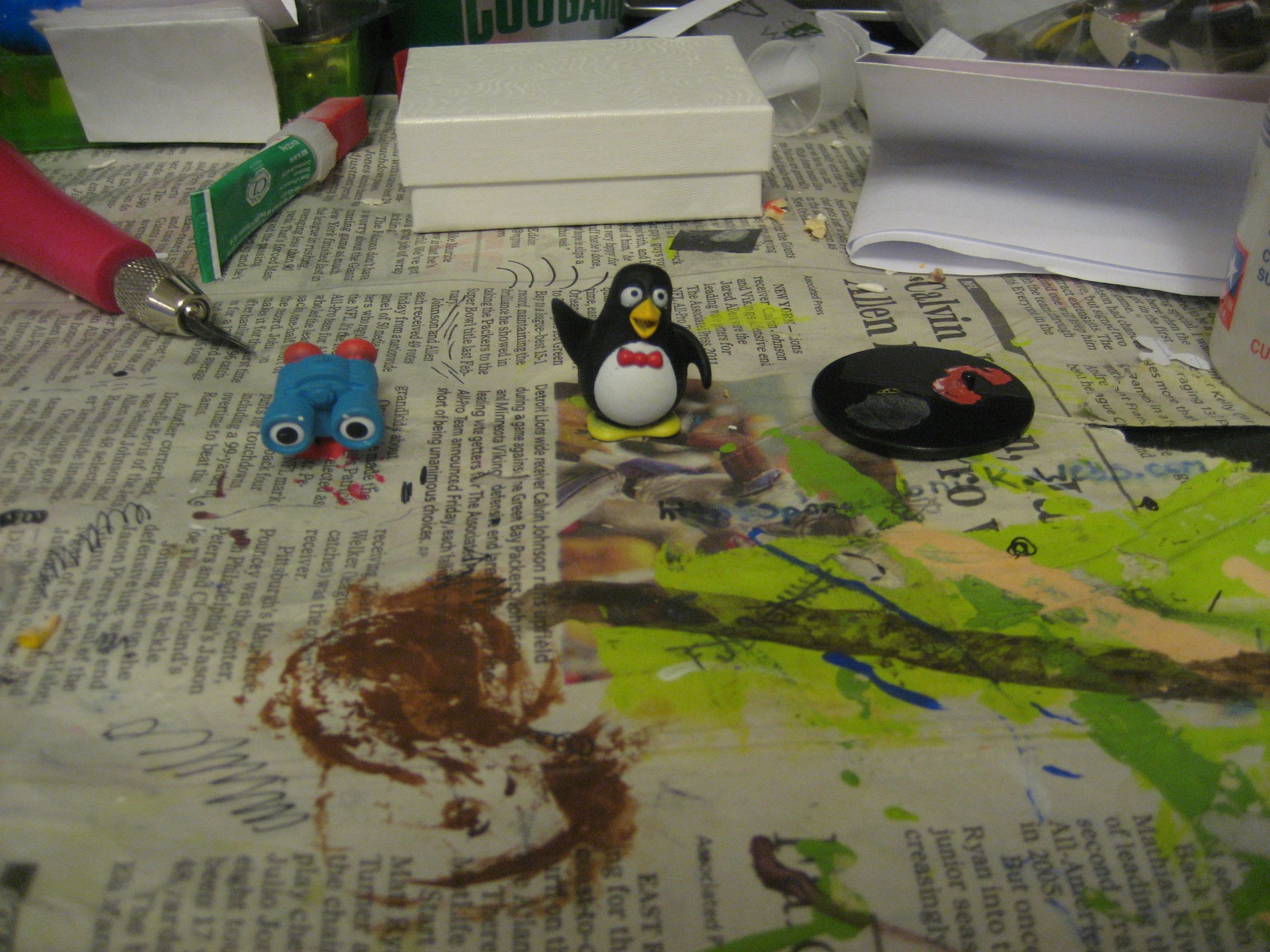 How to Make a Wheezy and Lenny Mini Replicas From Toy Story