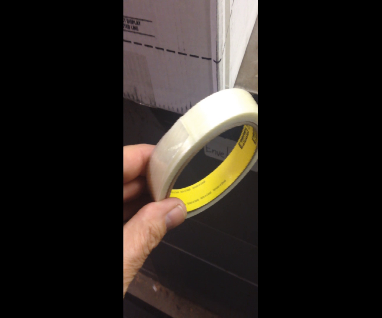 How to Break Filament Tape Without a Knife or Scissors - Instructables