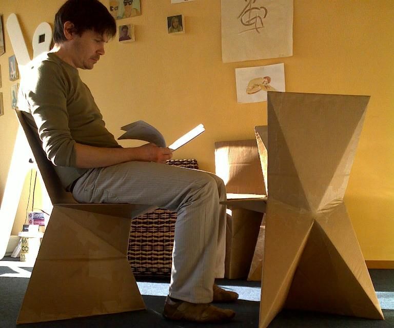 Kraftwerk cardboard chair