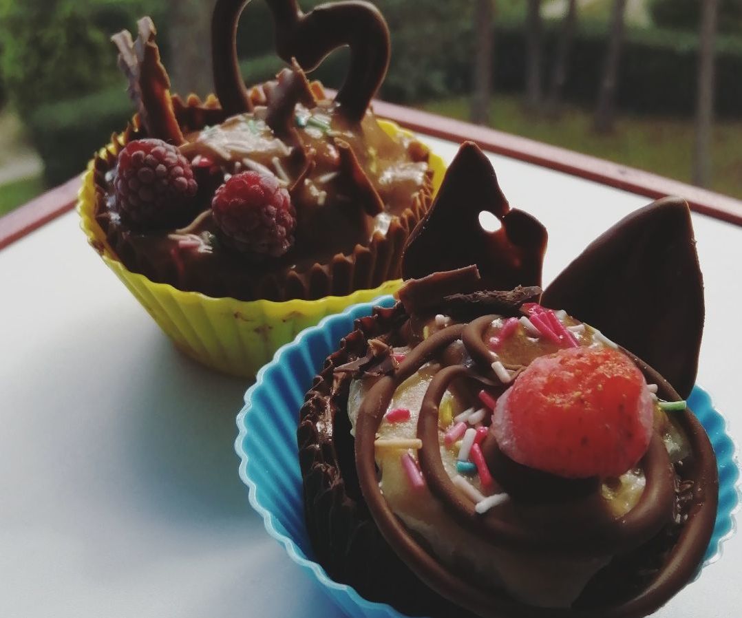 Chocolate Cups With Nice-cream