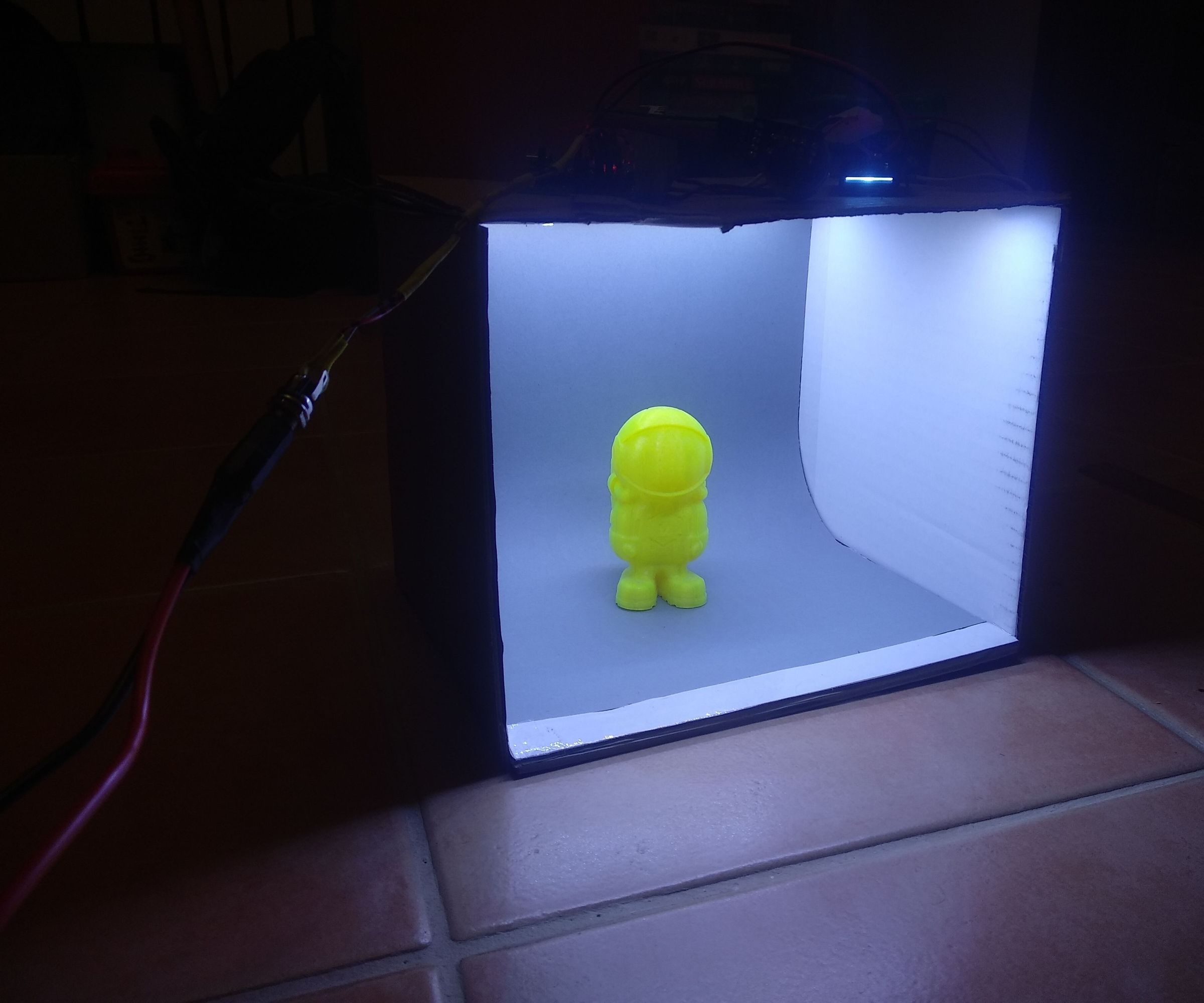 Photography Lighbox Made Out of Cardboard