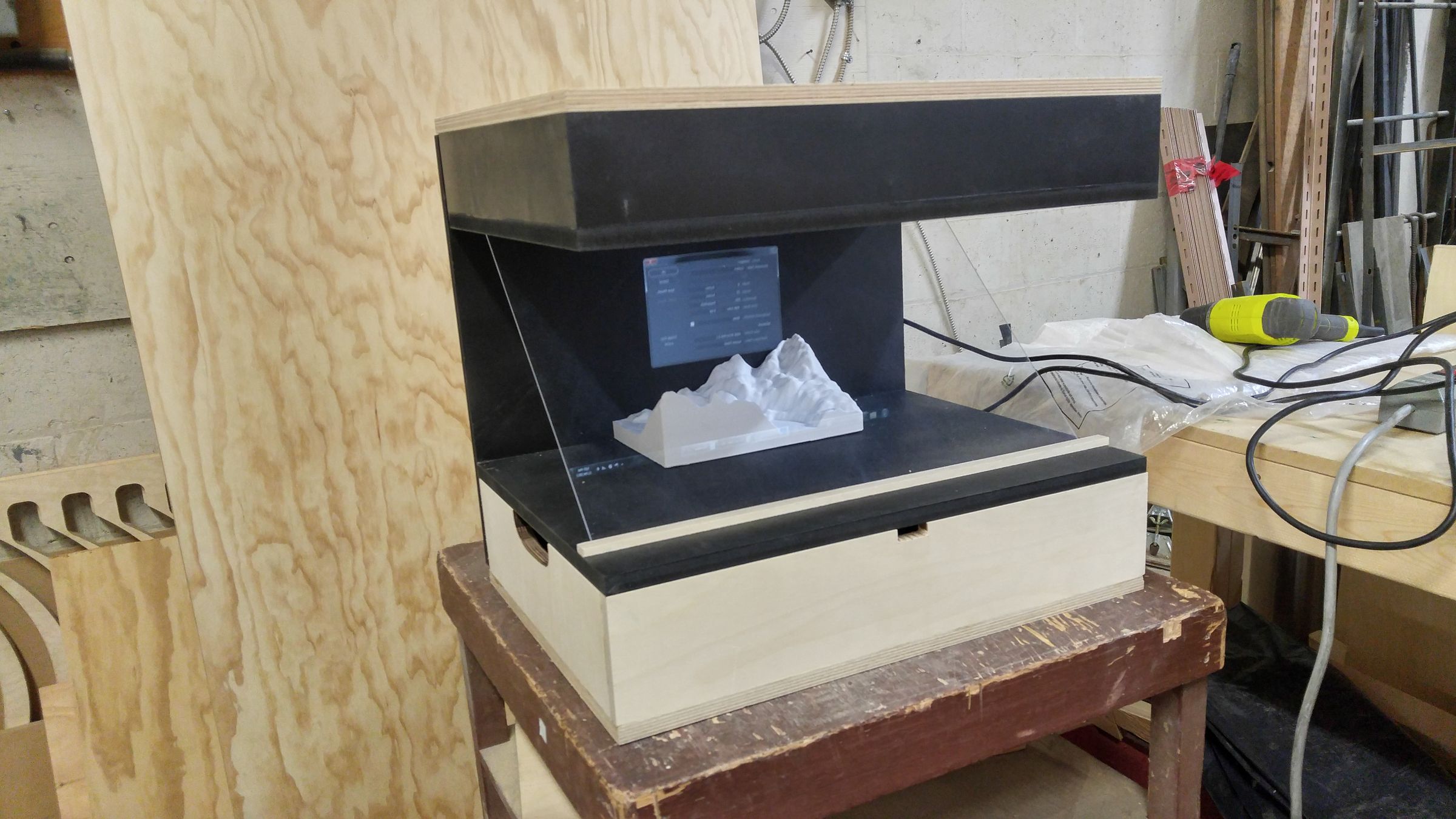 Hologram Display (Pepper's Ghost) Projector Part 2 9 Steps (with