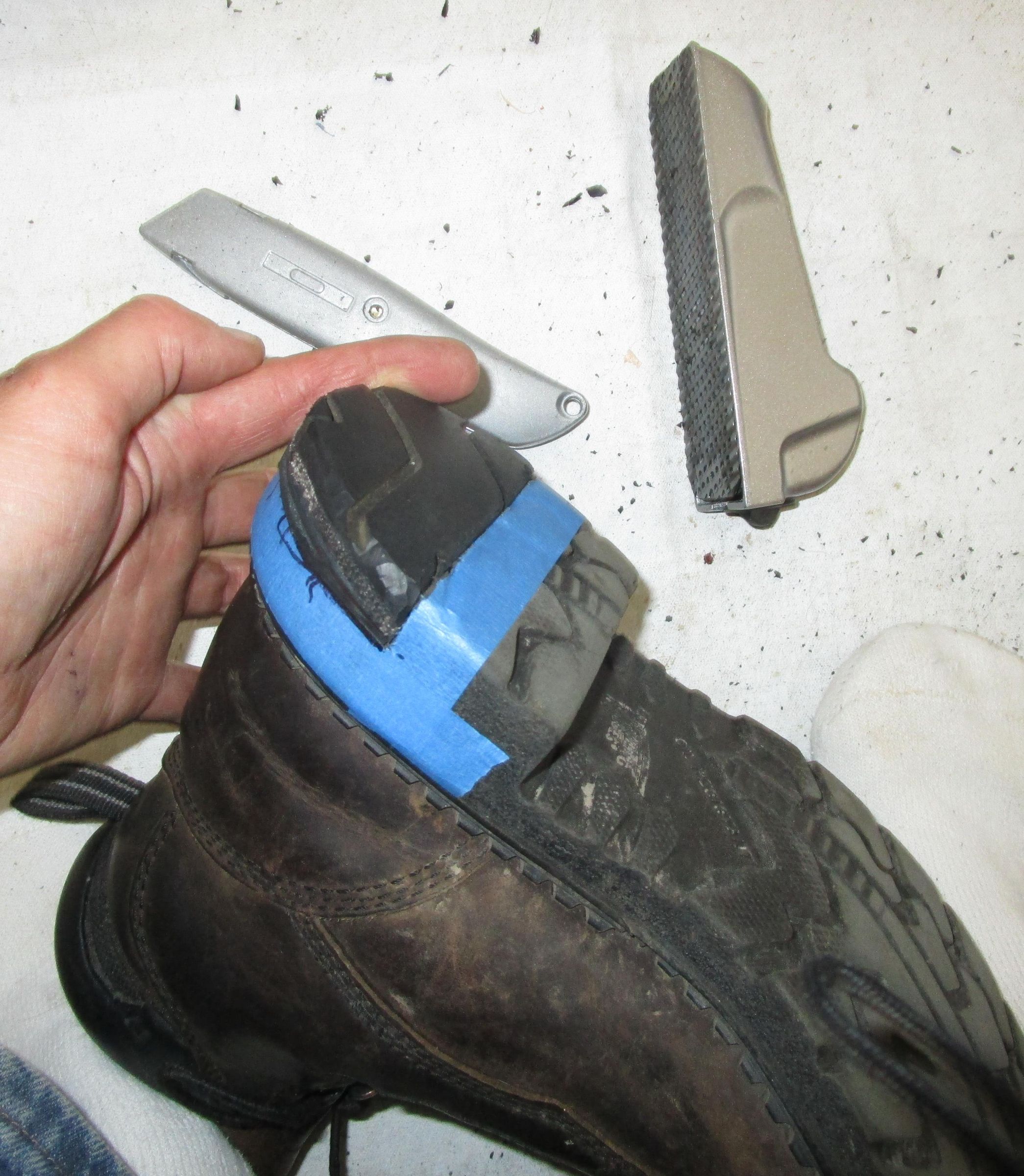 Resole Hiking Boots 8 Steps (with Pictures) Instructables