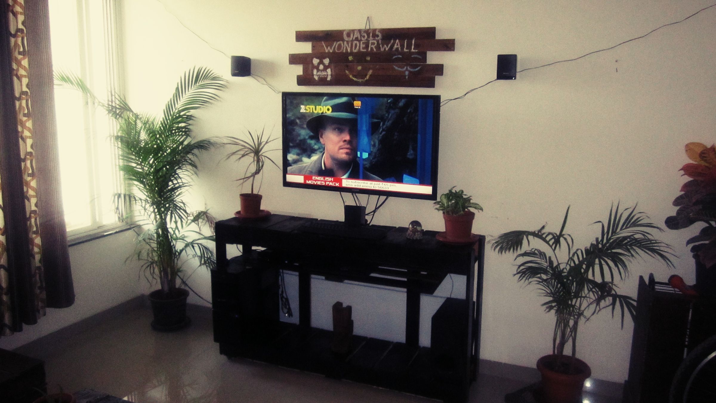 DIY Pallet Tv Unit