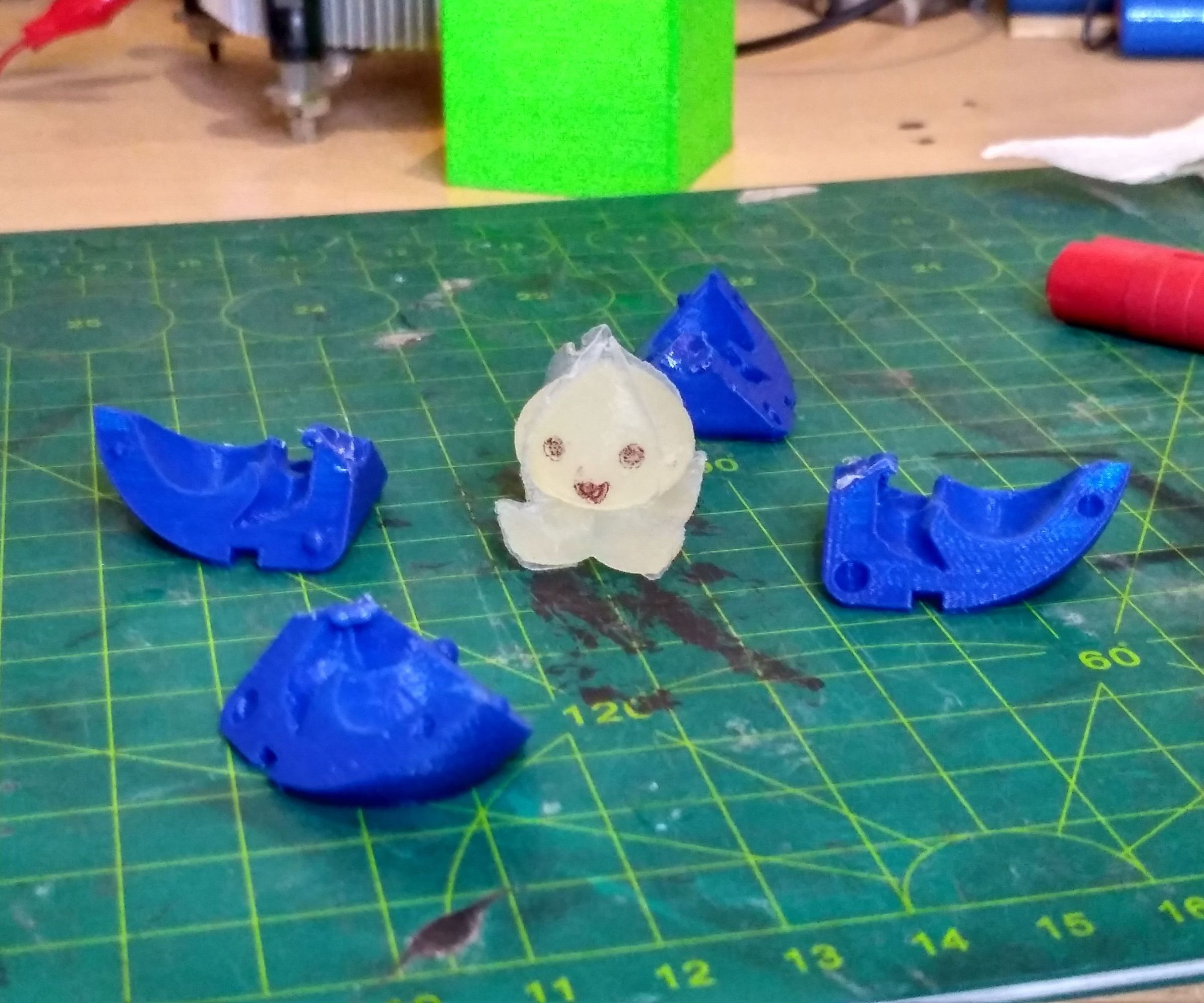 Hot Glue Injection Moulding