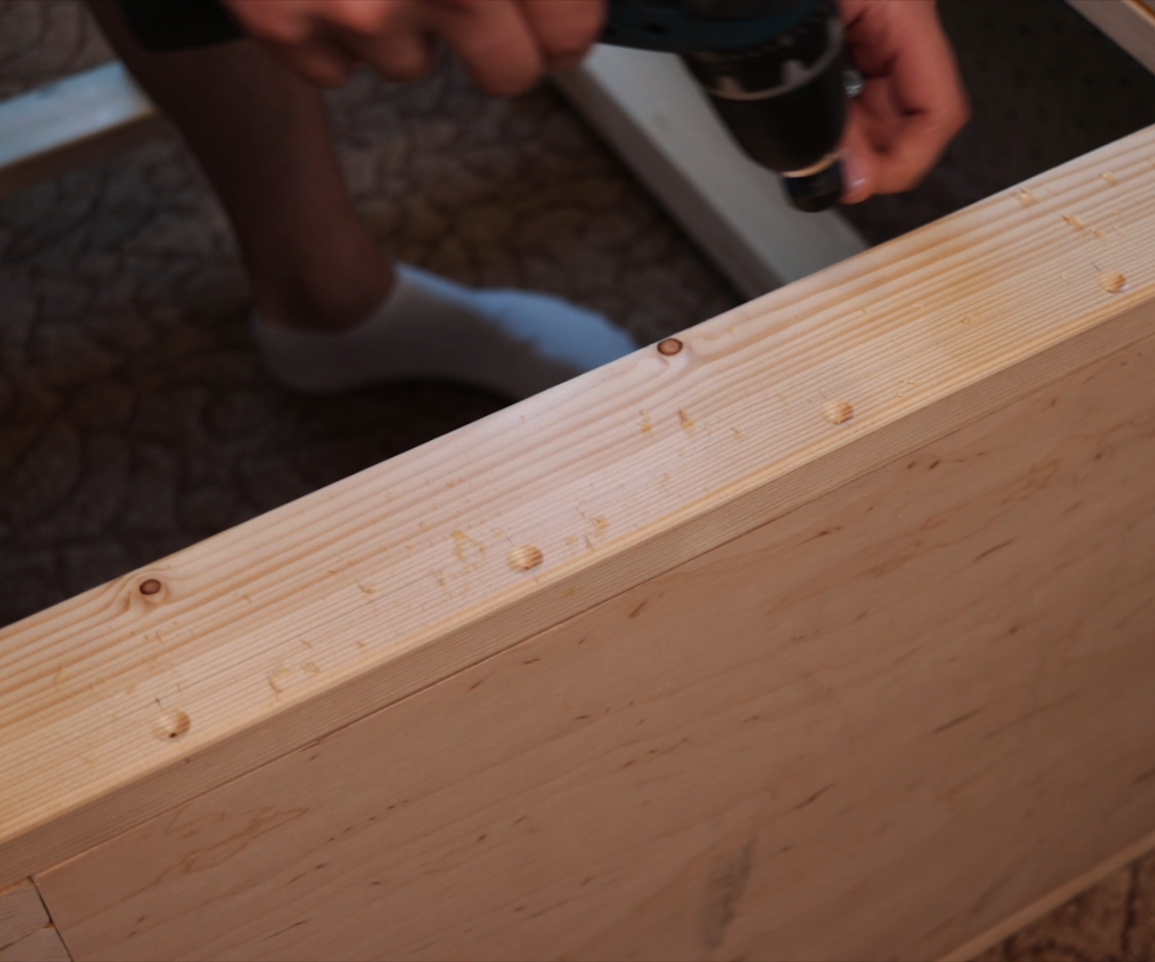 DIY Small/Portable/Convenient Workbench : 27 Steps (with Pictures ...