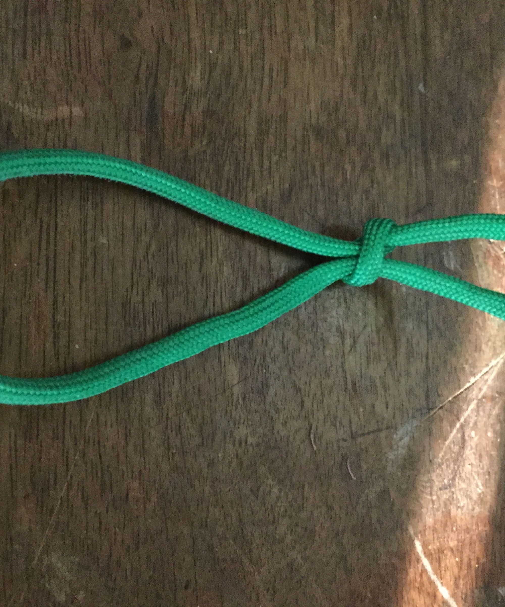 How to Tie a Simple Noose