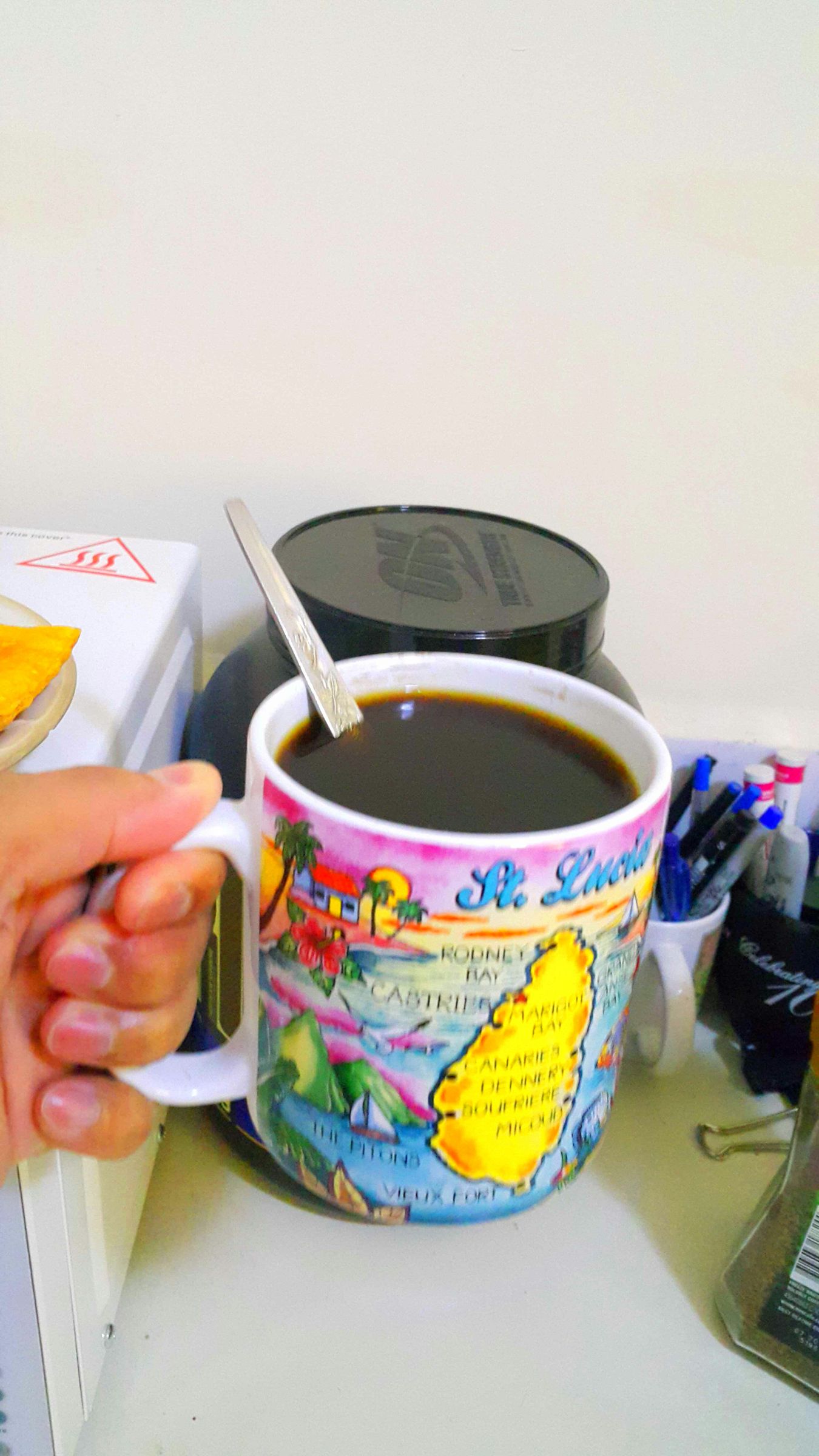 Tea With Molasses for Constipation. 
