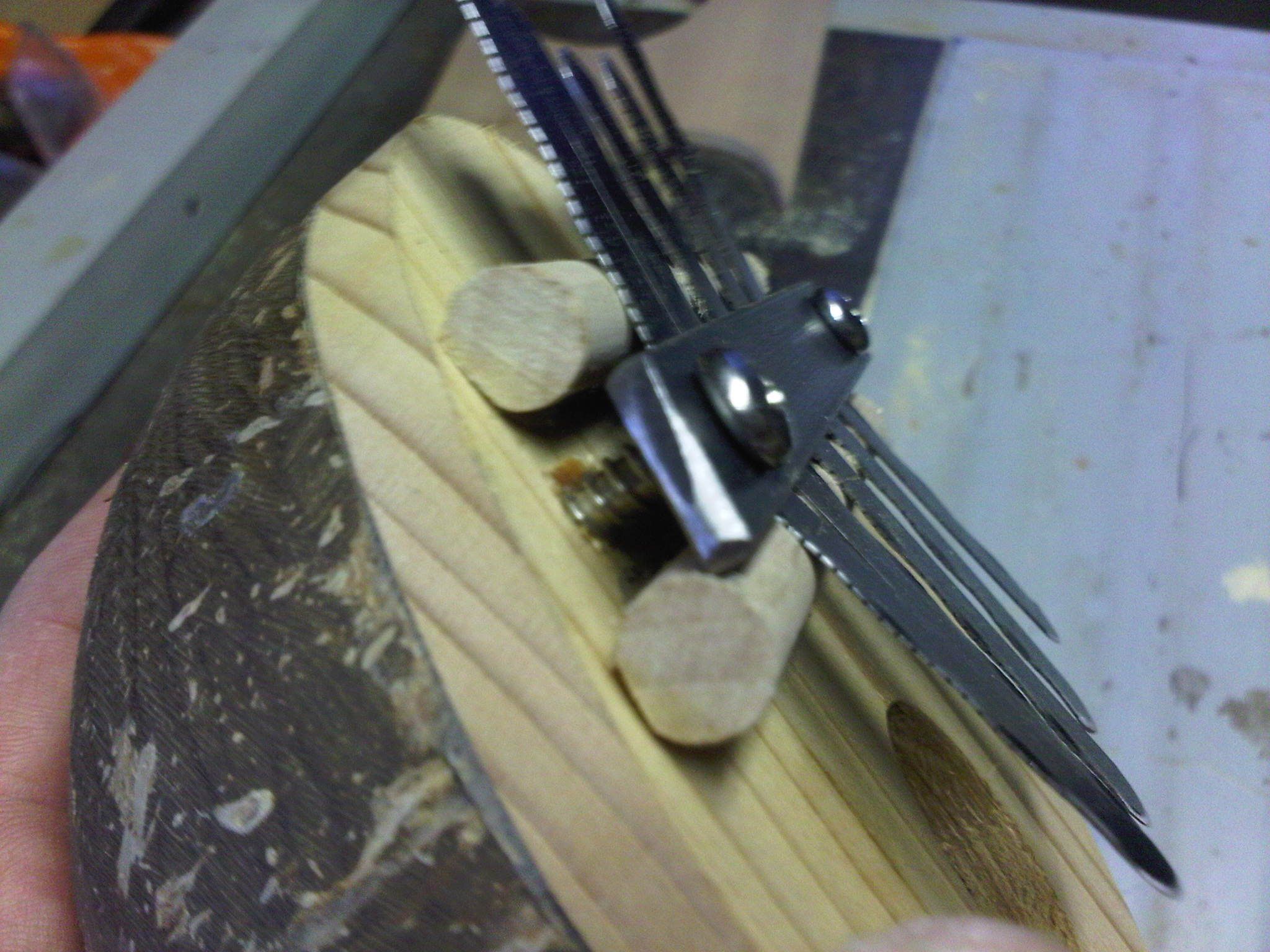 Electric Coconut Thumb Piano 5 Steps (with Pictures) Instructables