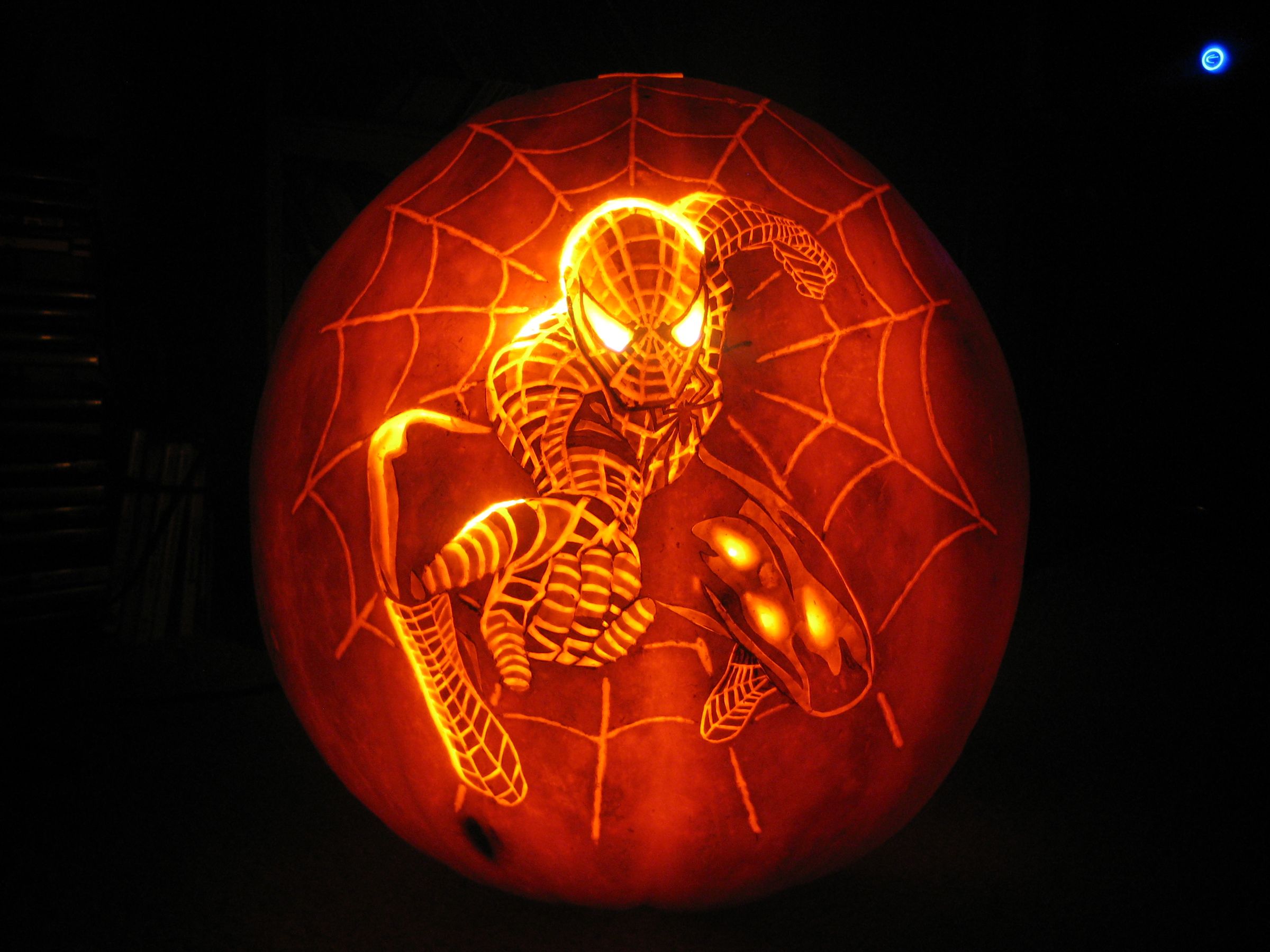 How to Carve Spiderman