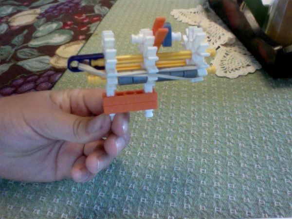 Simple Knex Gun