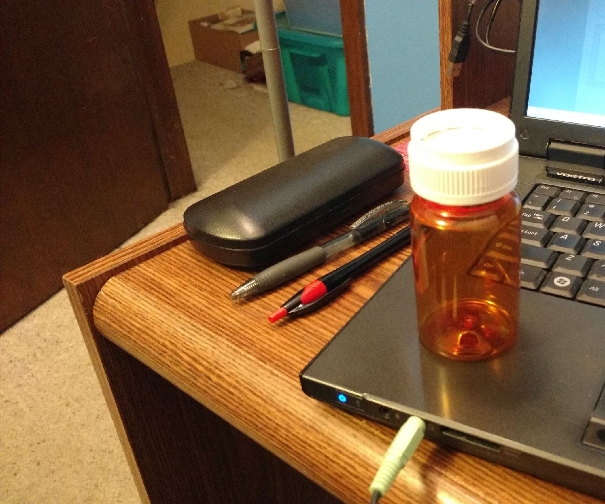 Removing Labels From Pill Bottles and Other Bottles Instructables