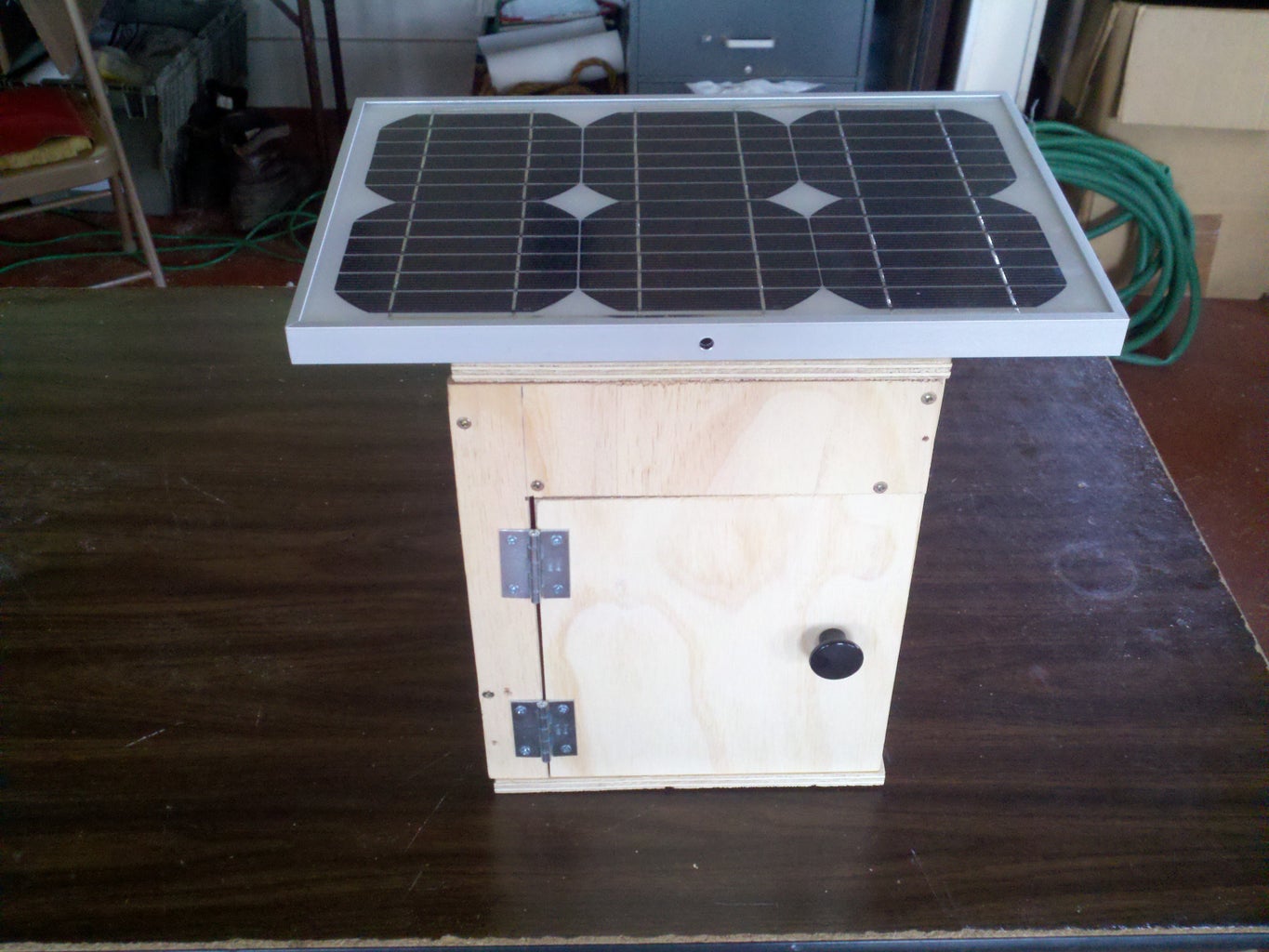A Simple Solar Charging Station : 5 Steps (with Pictures) Circuit Diagram