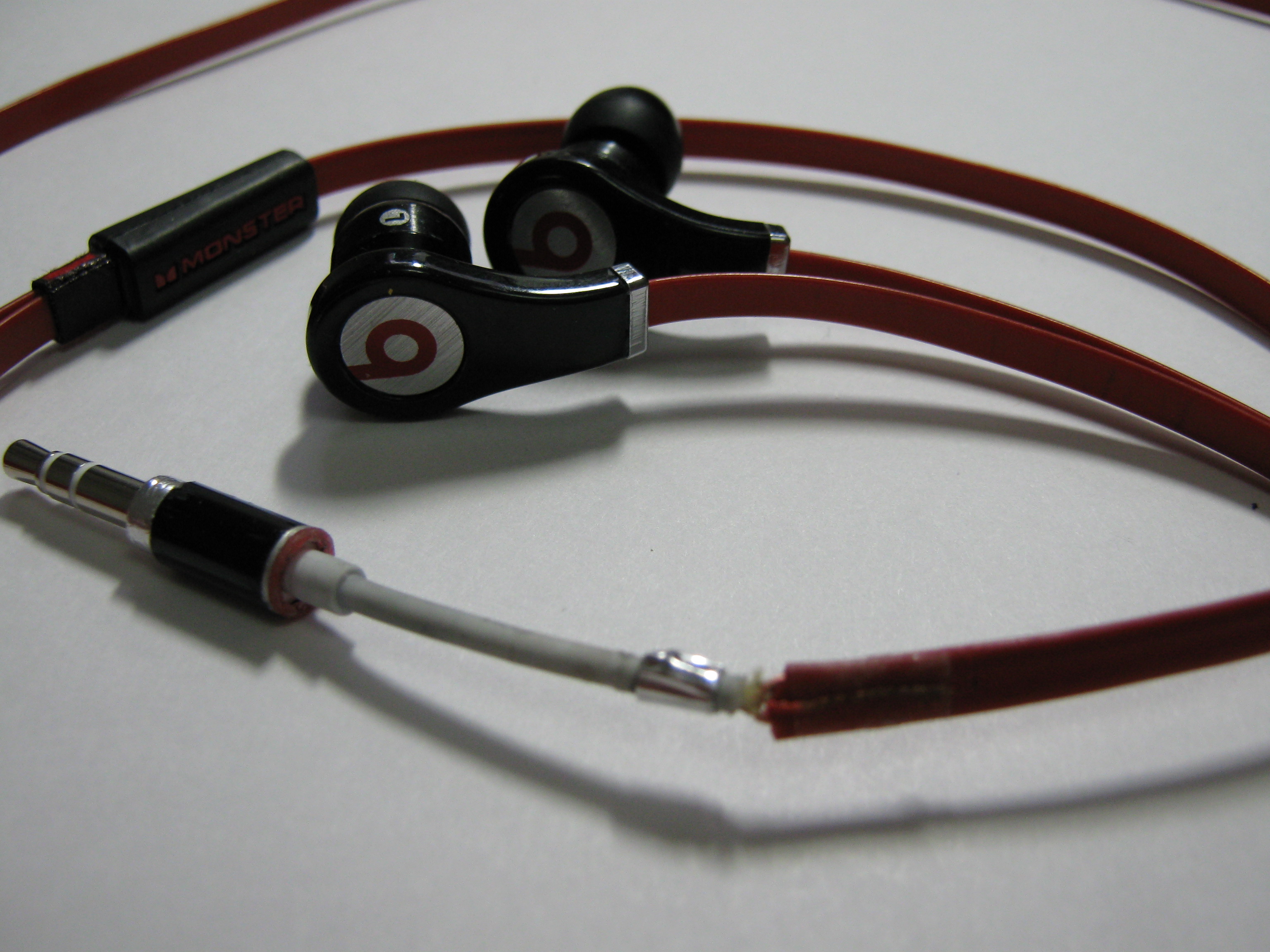 Beats by Dre Tours 3.5mm Jack Rebuild Instructables