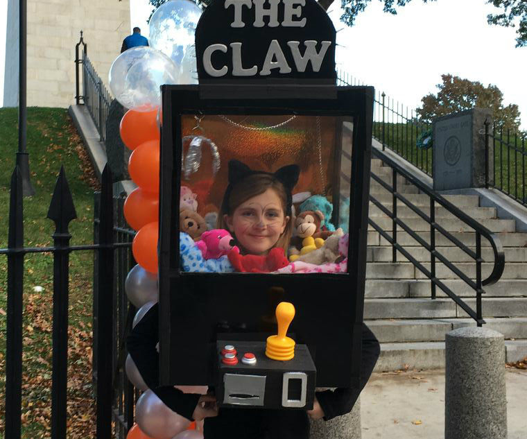The Claw Machine Costume