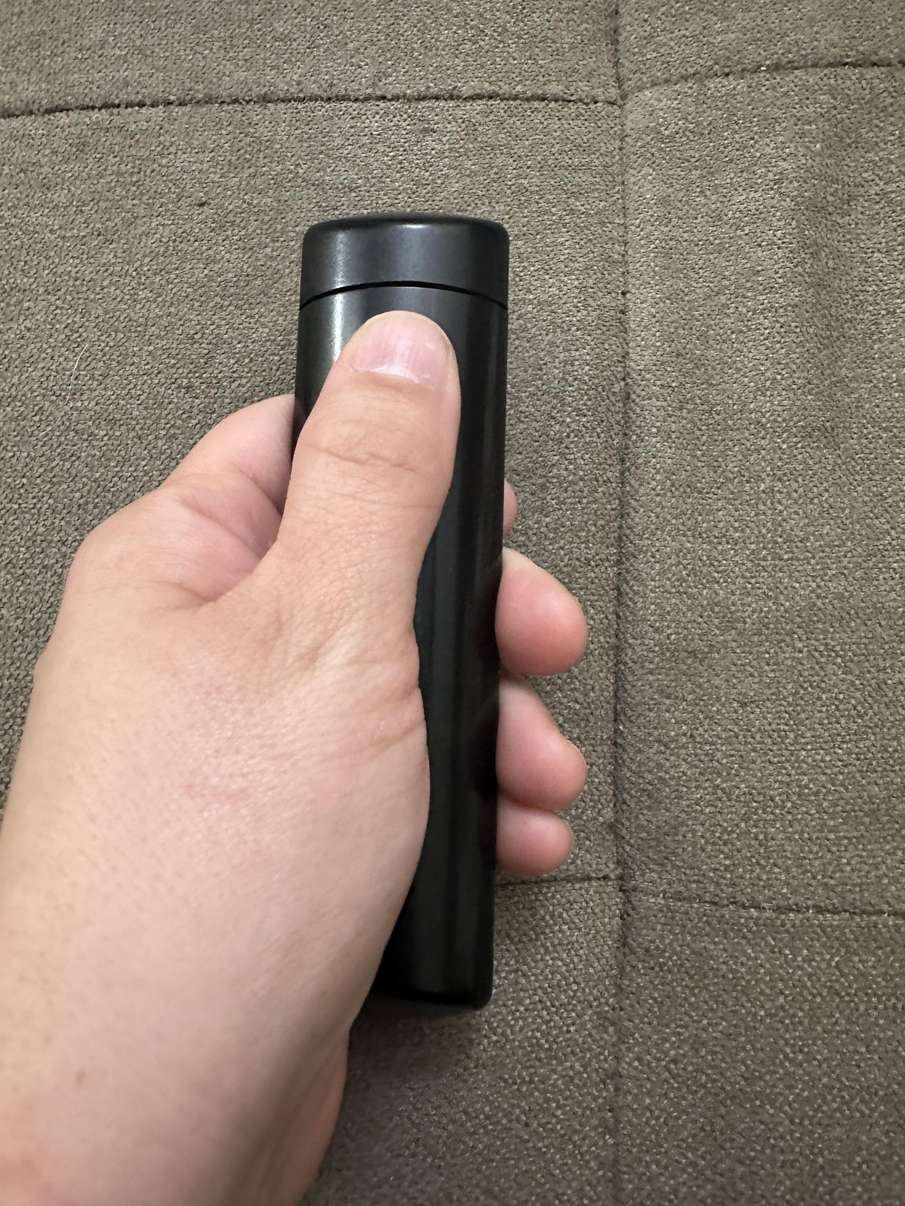 Sowell_Changing Amazon Fire Stick Remote Batteries 8 Steps