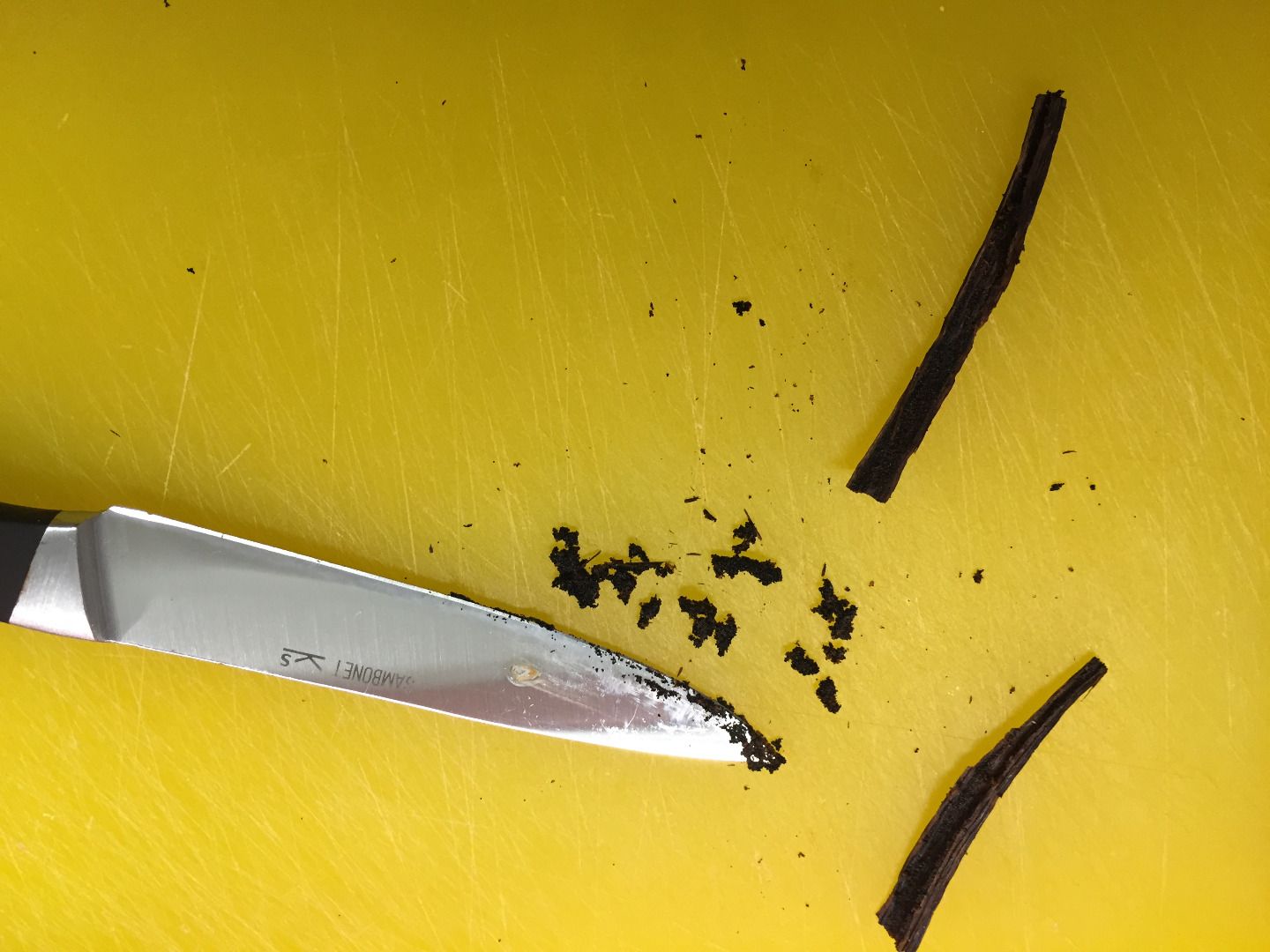 Homemade Vanilla Extract 3 Steps (with Pictures) Instructables