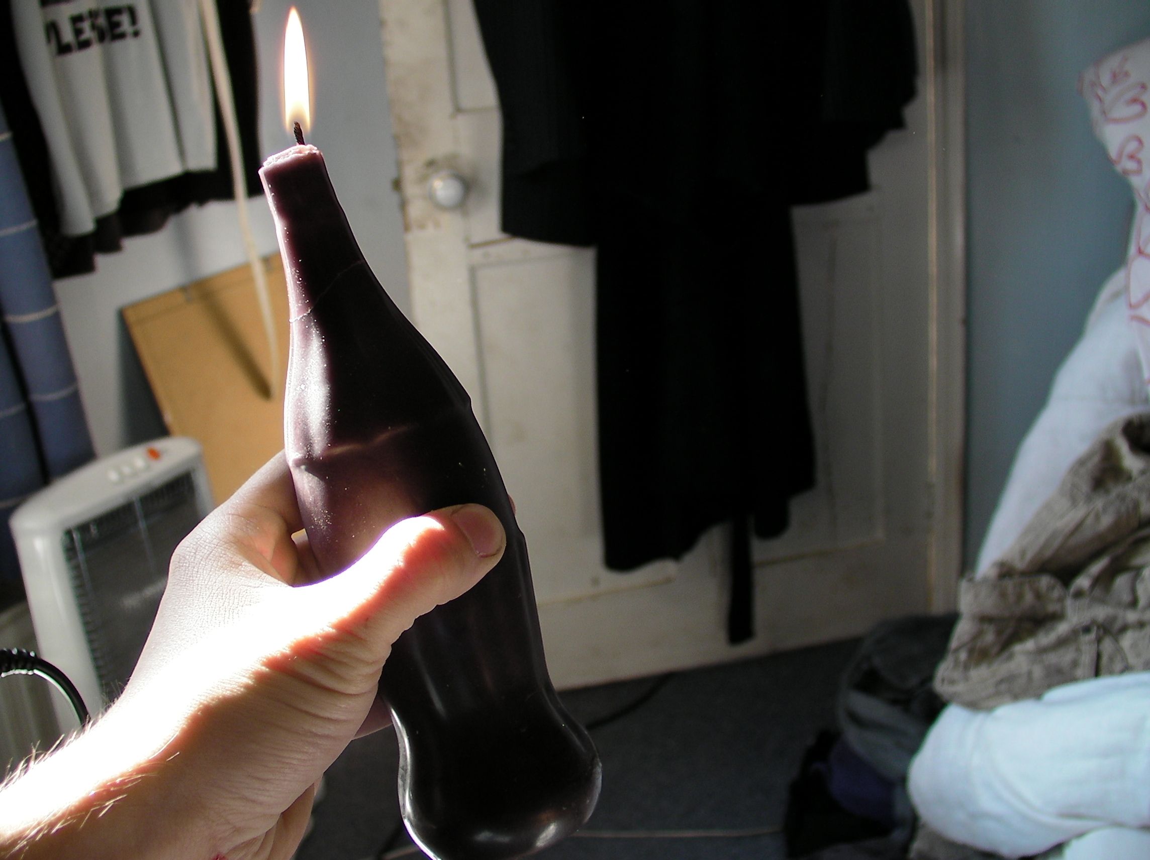 Make a Bottle-shaped Candle