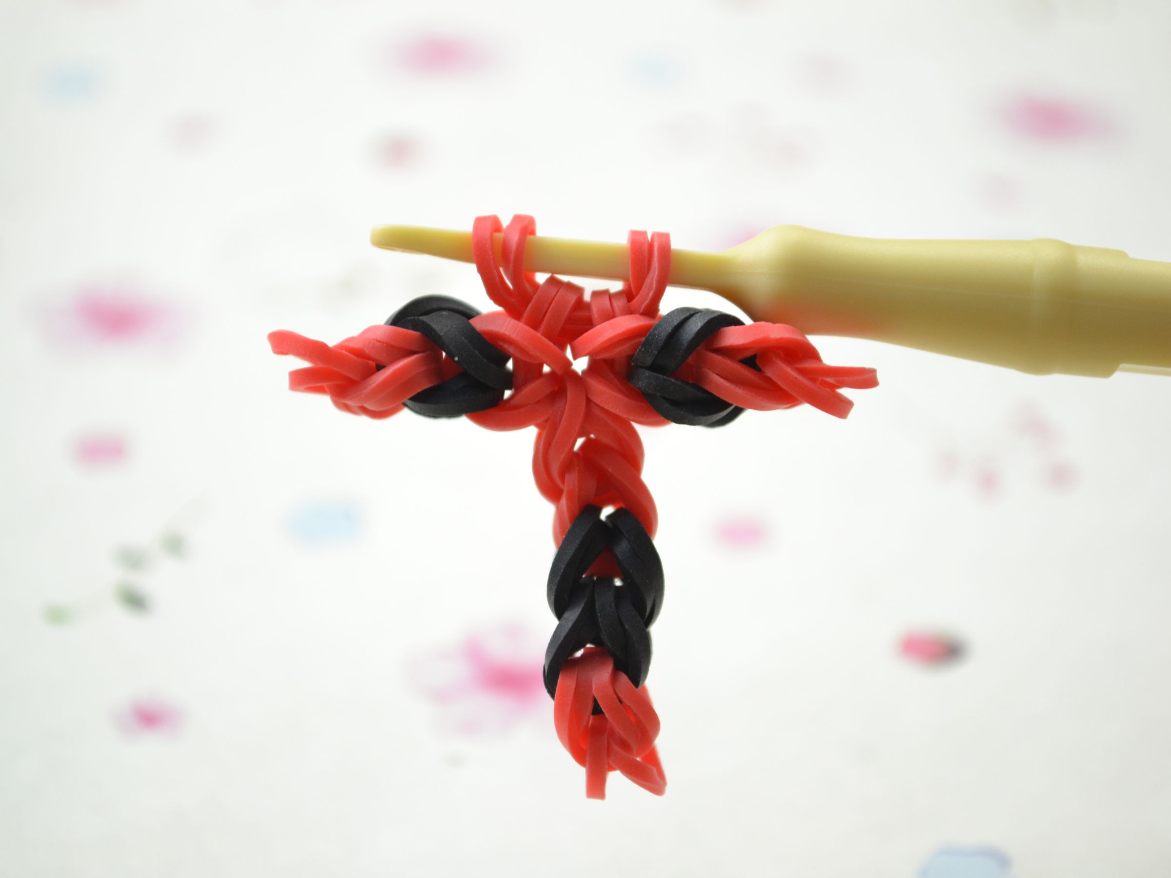 2 Steps Tutorial to Make Simple Rubber Band Cross Earrings Without a