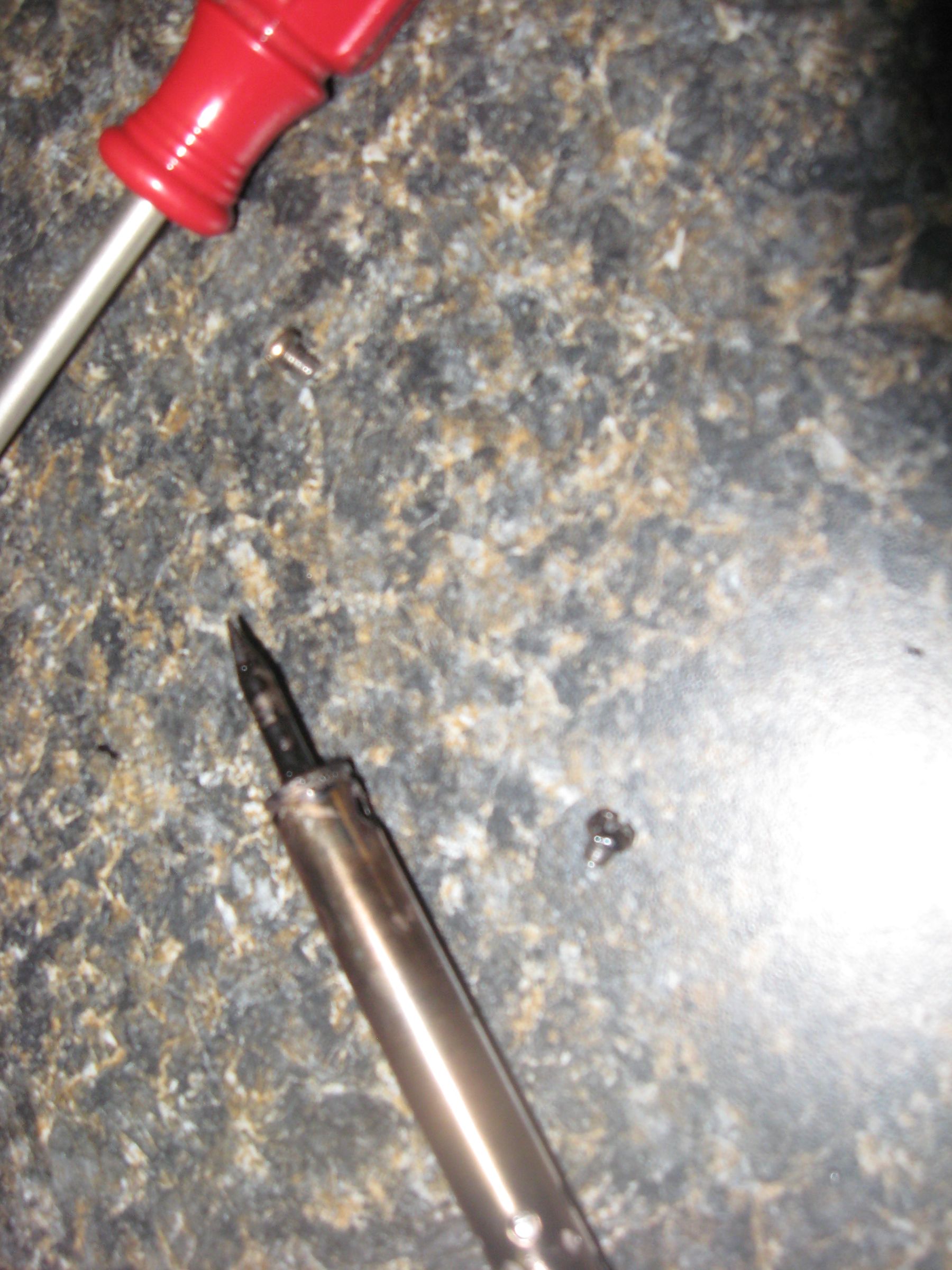 Recycling an Old Soldering Iron Into a Heated Knife 9 Steps