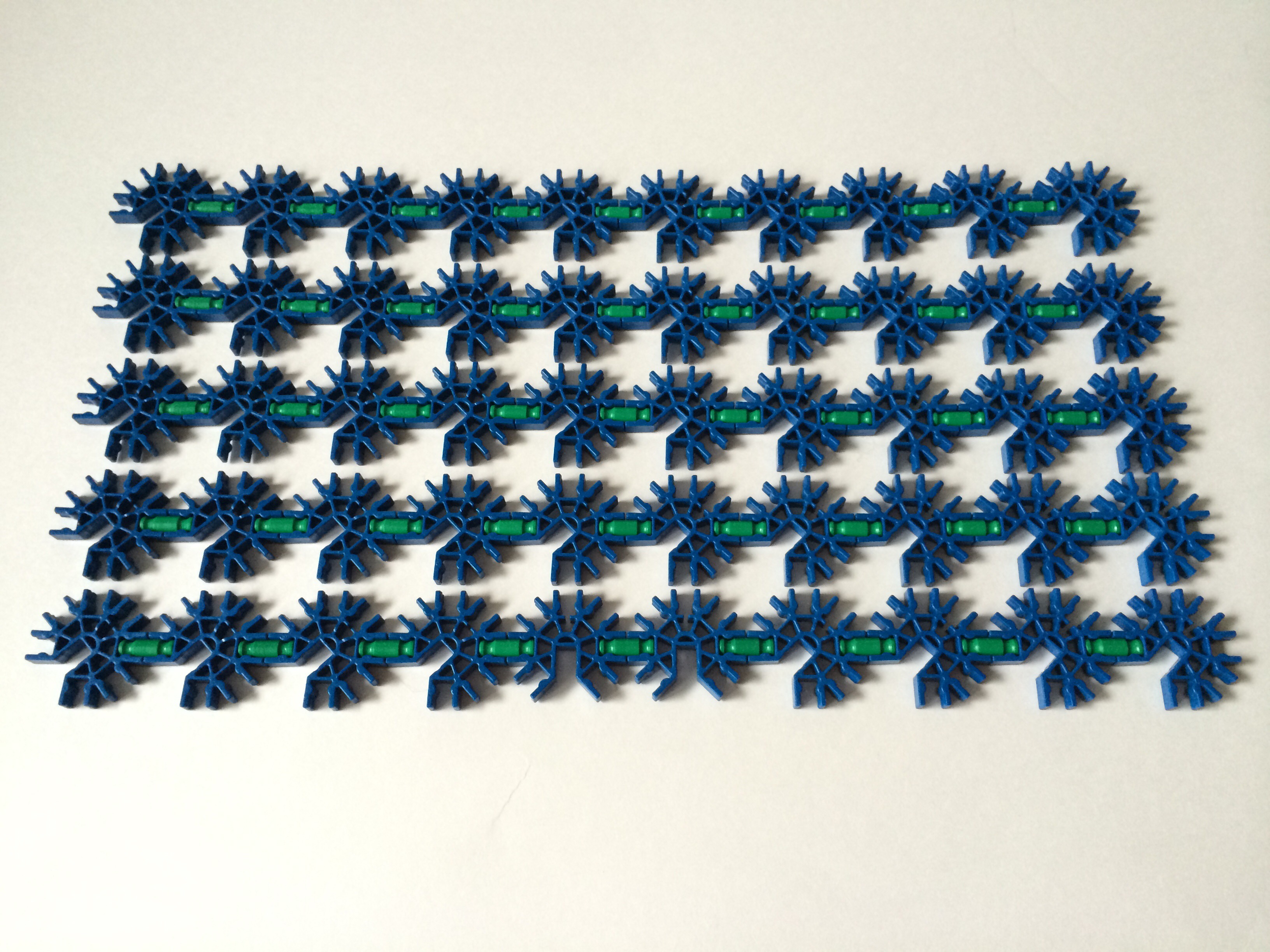 K'nex Hanging Bulletin Board 6 Steps (with Pictures) Instructables