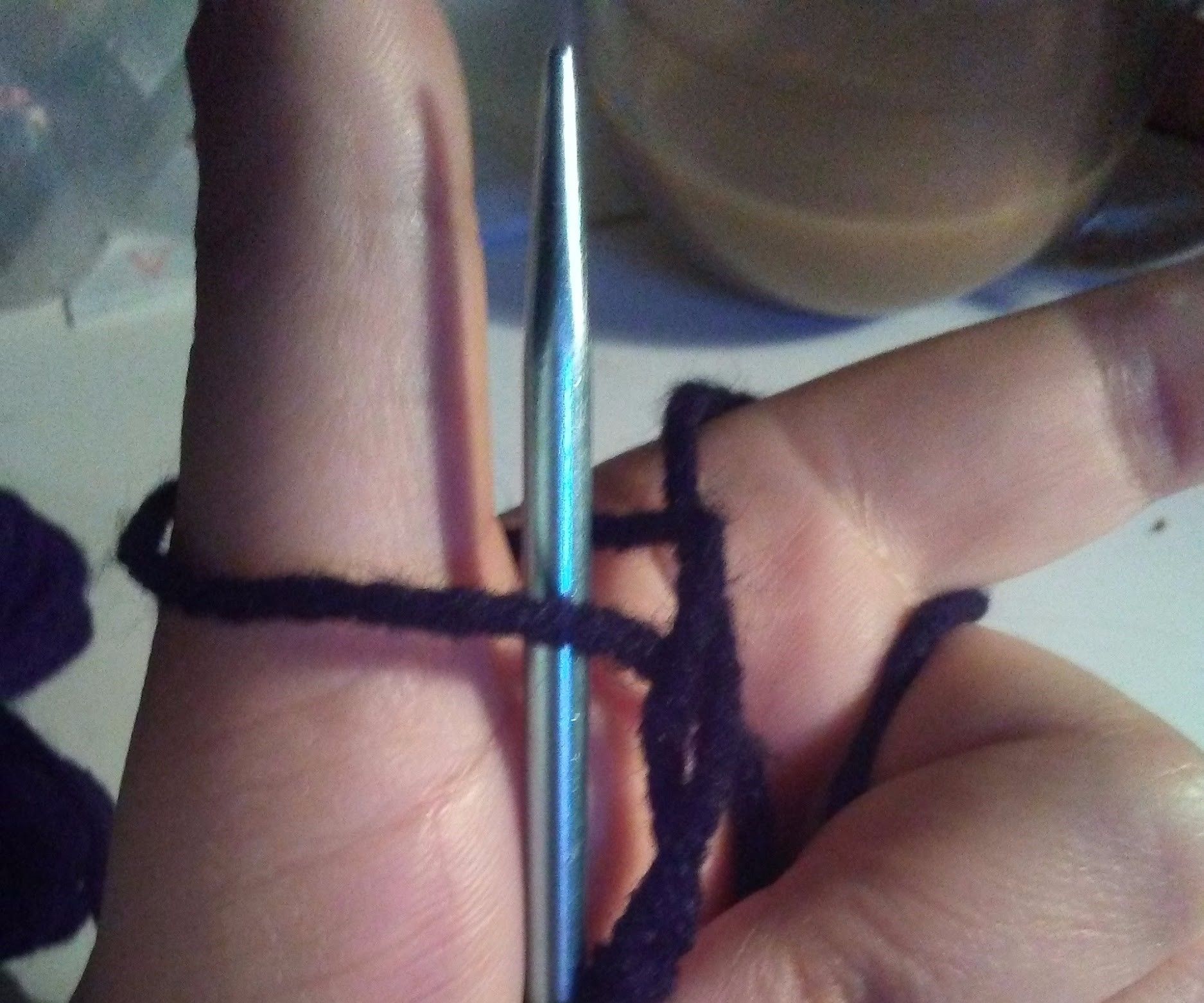 How to Do a Knit Stitch