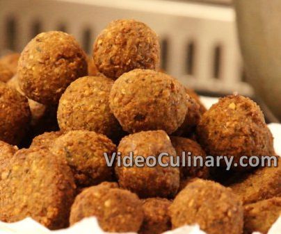 Falafel - Vegan Middle Eastern Food 