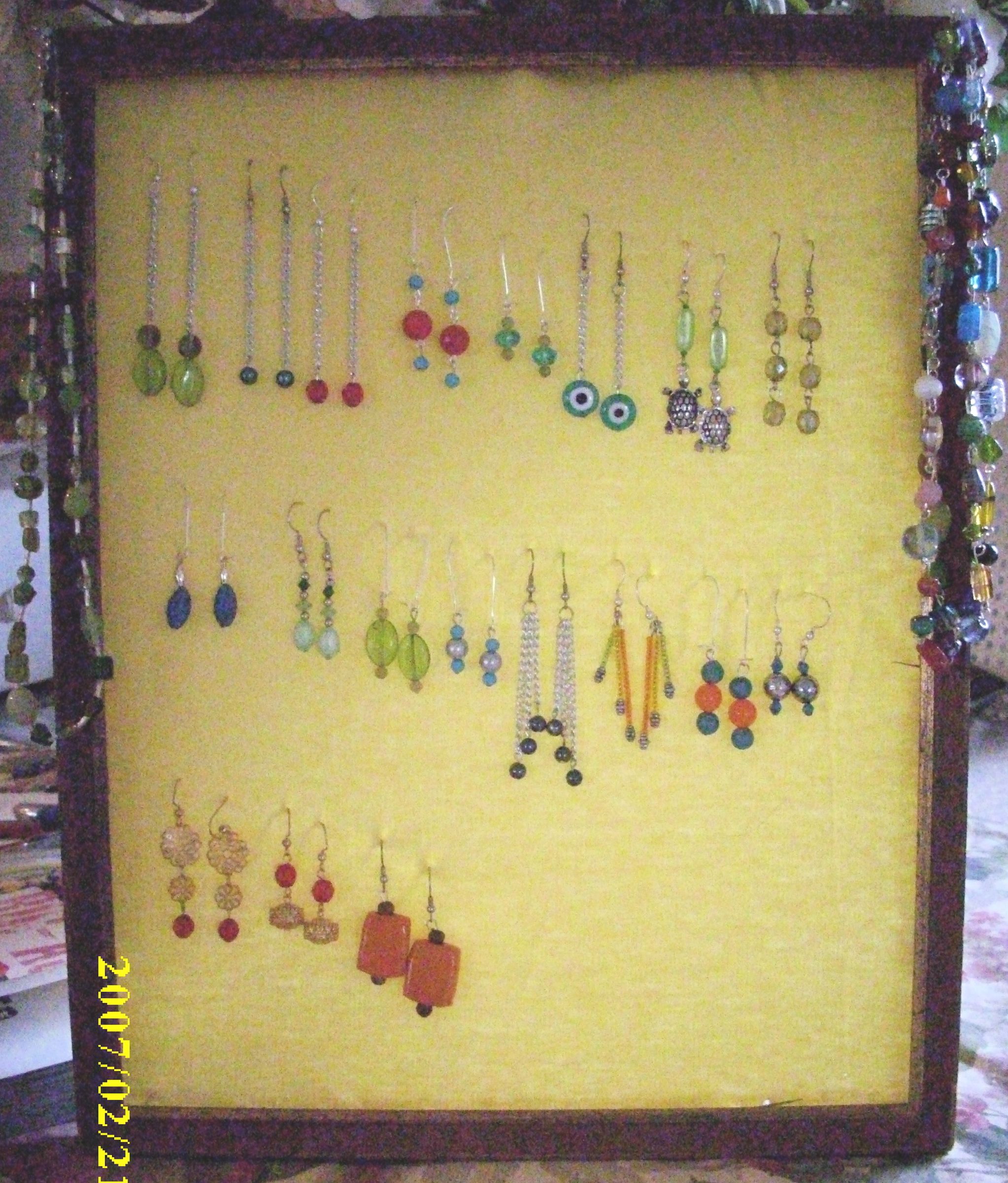 How to Make a Cheap Jewelry Display 6 Steps (with Pictures) Instructables