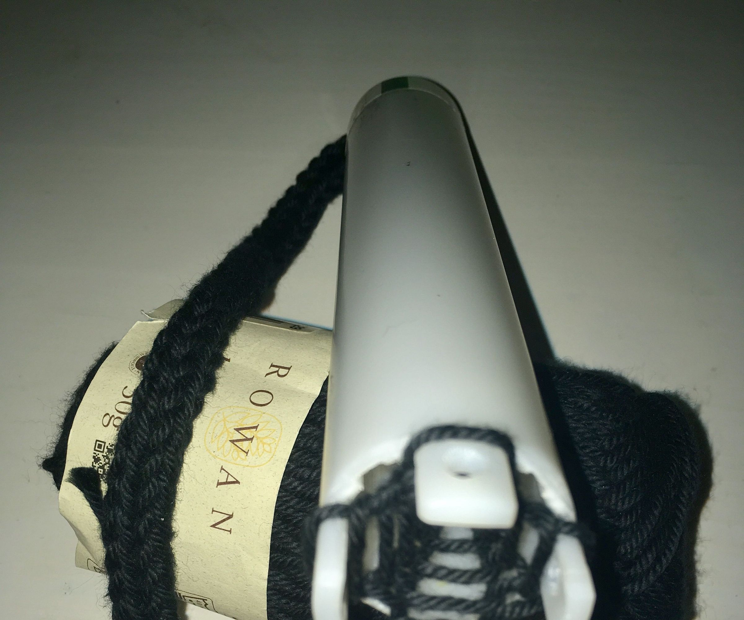 Knitting With a Piece of Plastic Pipe & Technique 