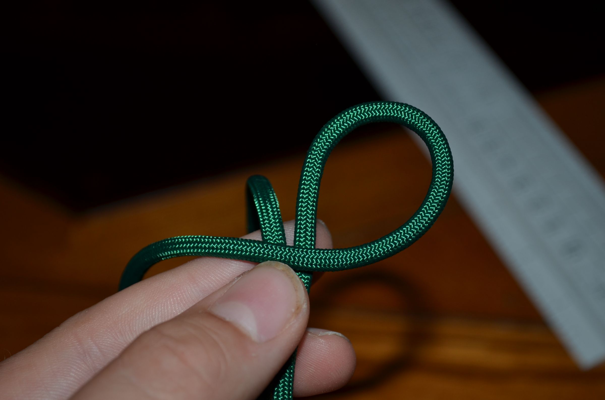 Easy Paracord Survival Key Fob 5 Steps (with Pictures) Instructables
