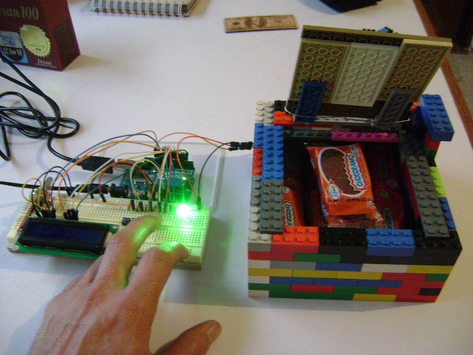 Cookies Adminitrator Box [Electronics Only]