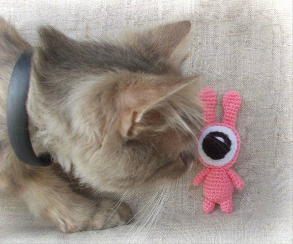 Crochet toy Pinky from the movie 
