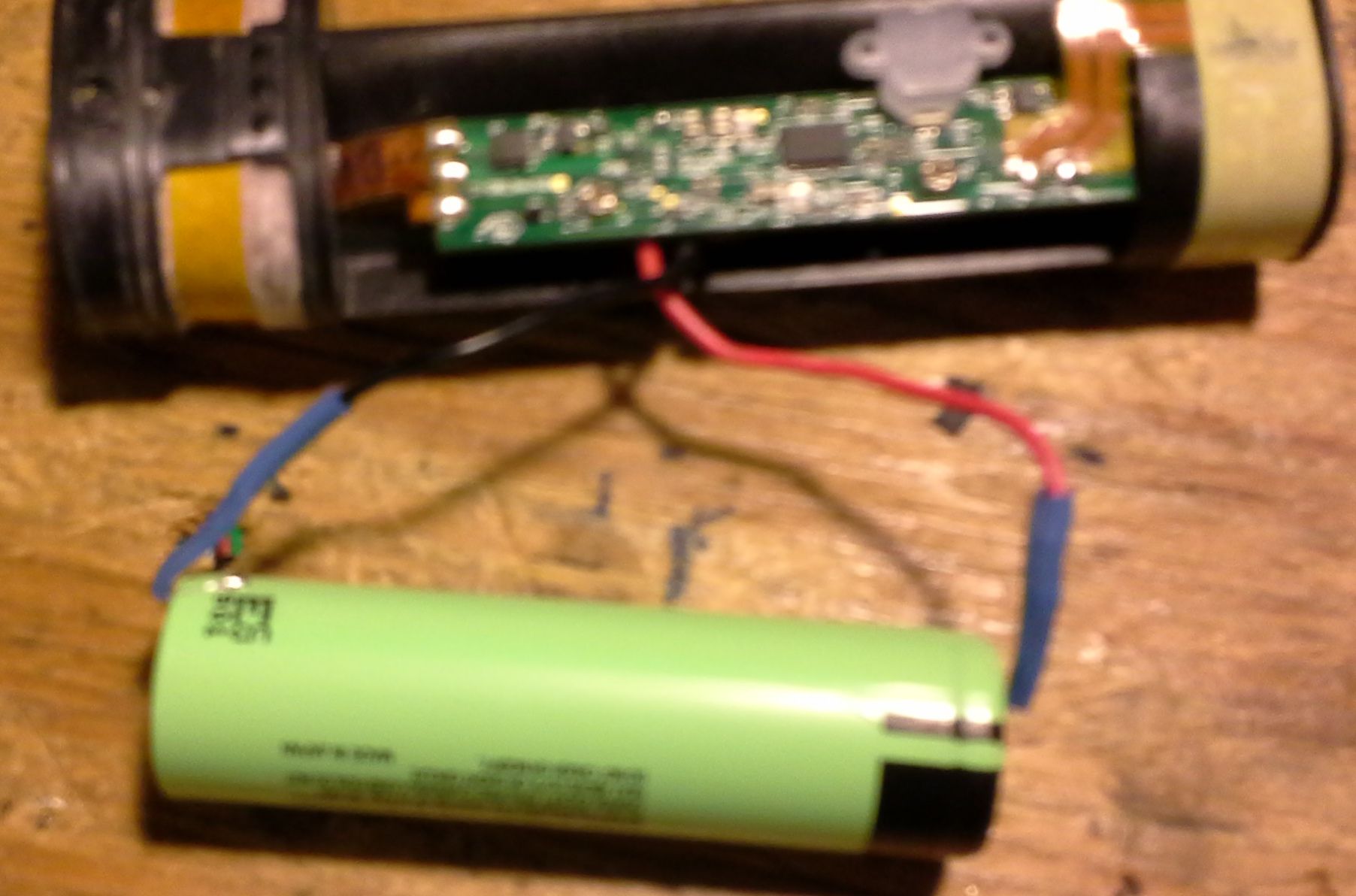 how much is elf bar vape Pax Vaporizer Battery Replacement : 10 Steps main image 1