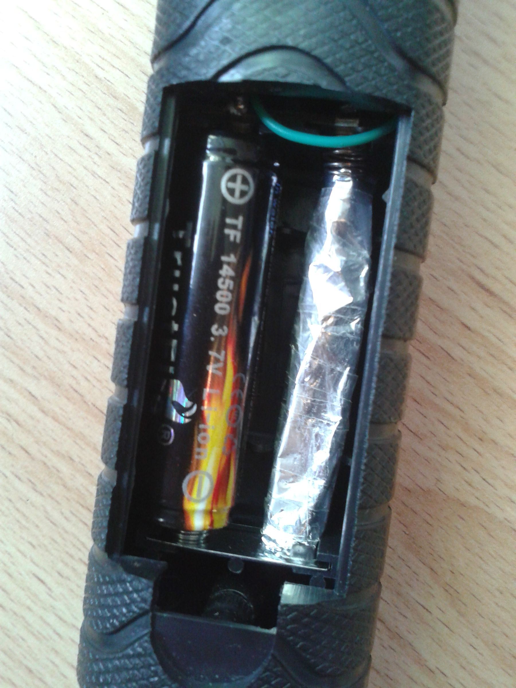 Easy High Voltage Fly Swatter Mod 4 Steps Instructables