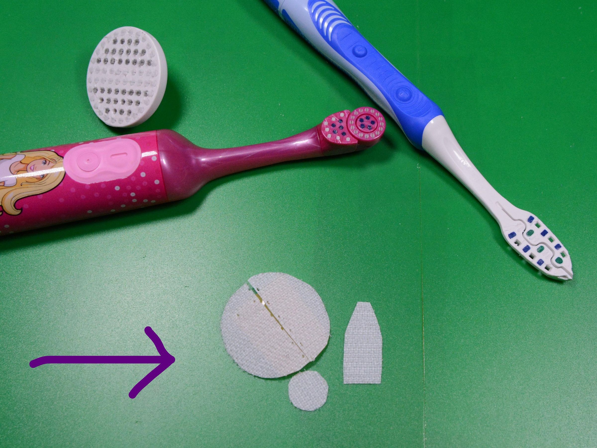 CONVERT OLD TOOTHBRUSHES INTO MINIATURE ELECTRIC SANDERS 5 Steps