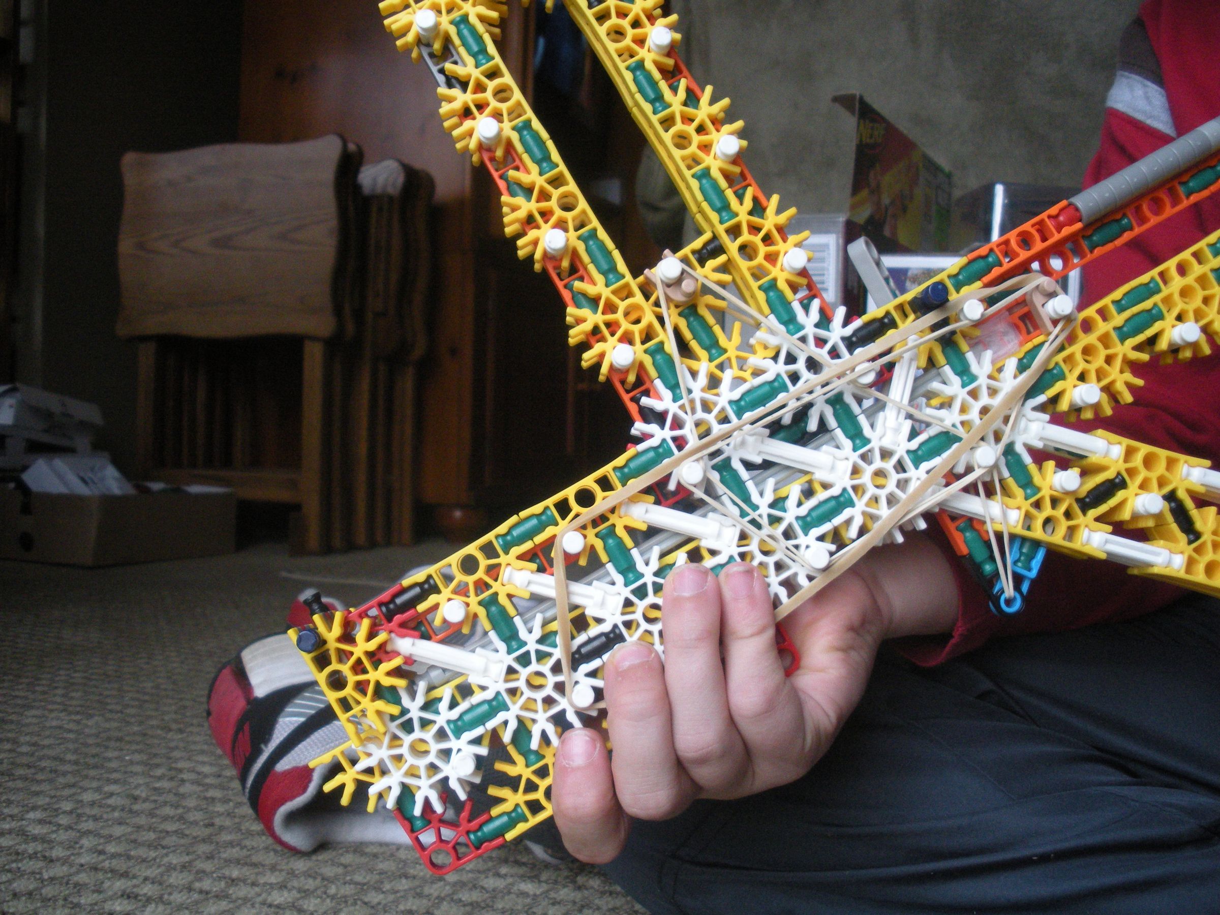 Rav3n Hawk K'NEX gun