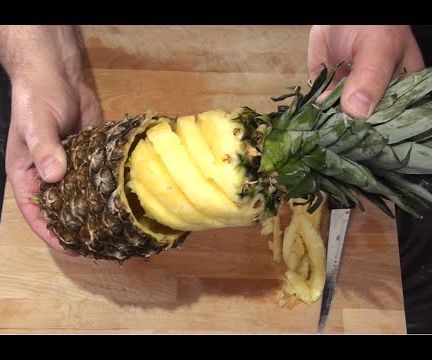 4 Ways How to Cut and Serve Pineapple 