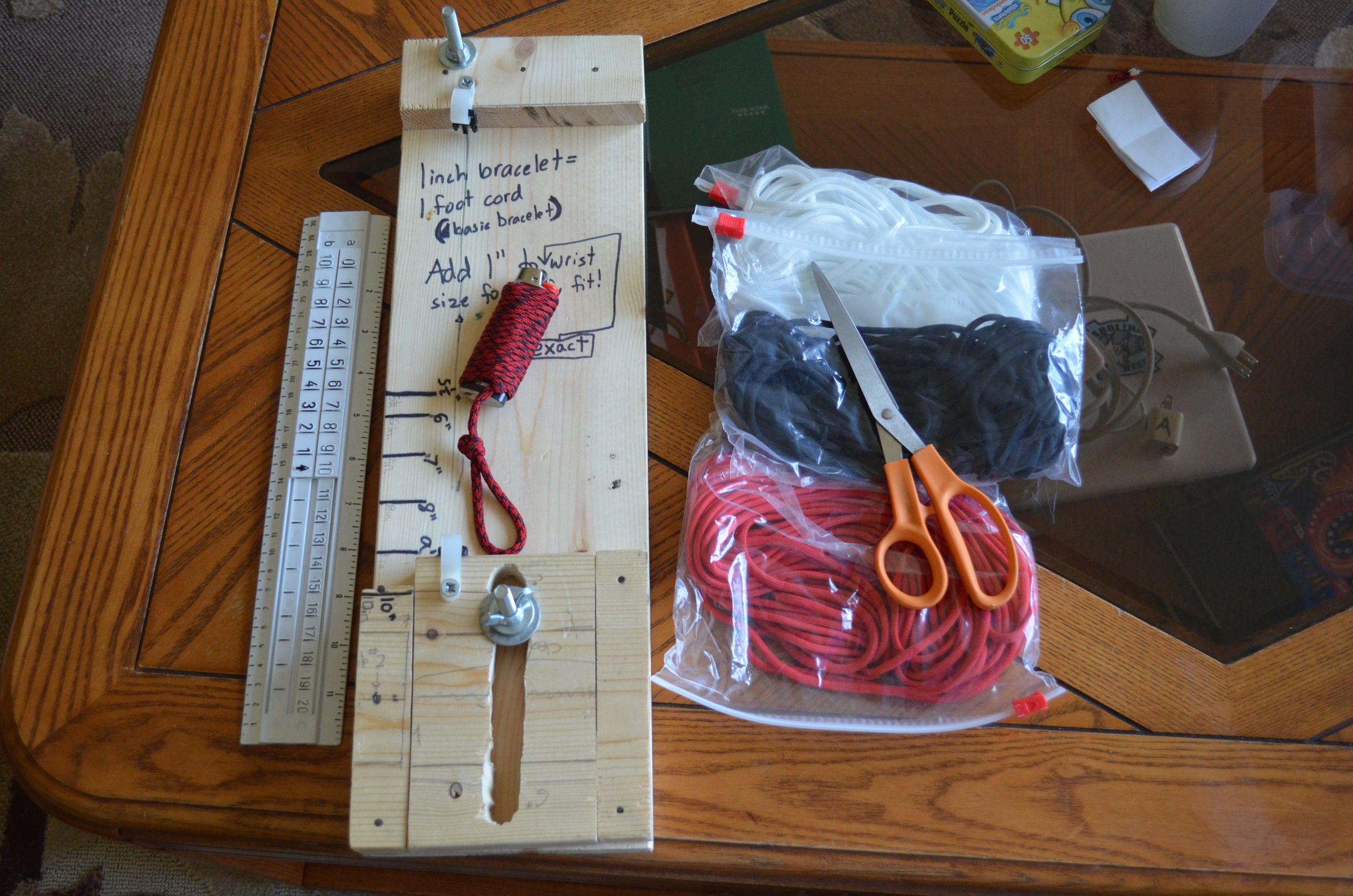 HowTo Adjustable Paracord Bracelet 10 Steps (with Pictures