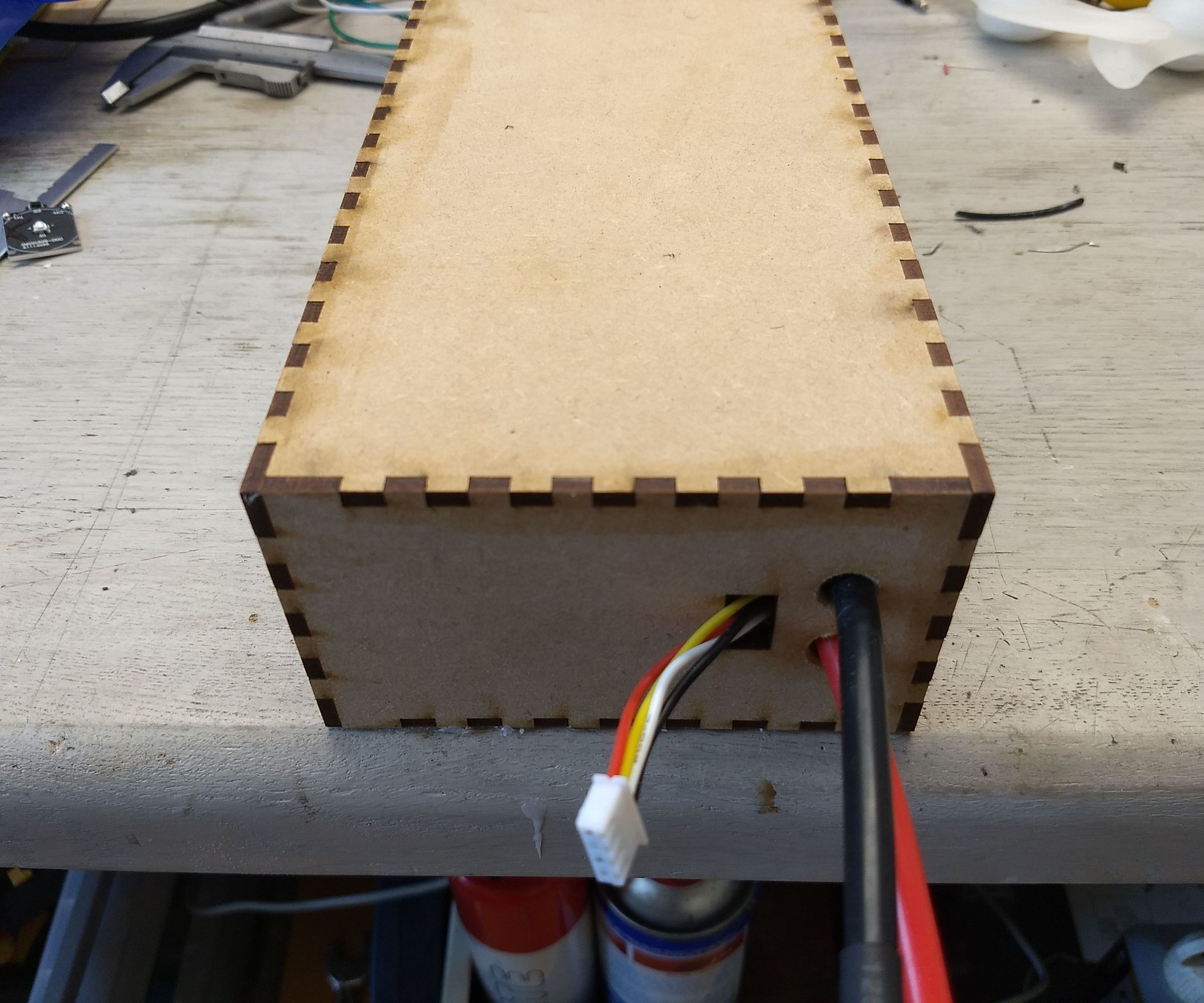 LiPo Accu Hardcase MDF