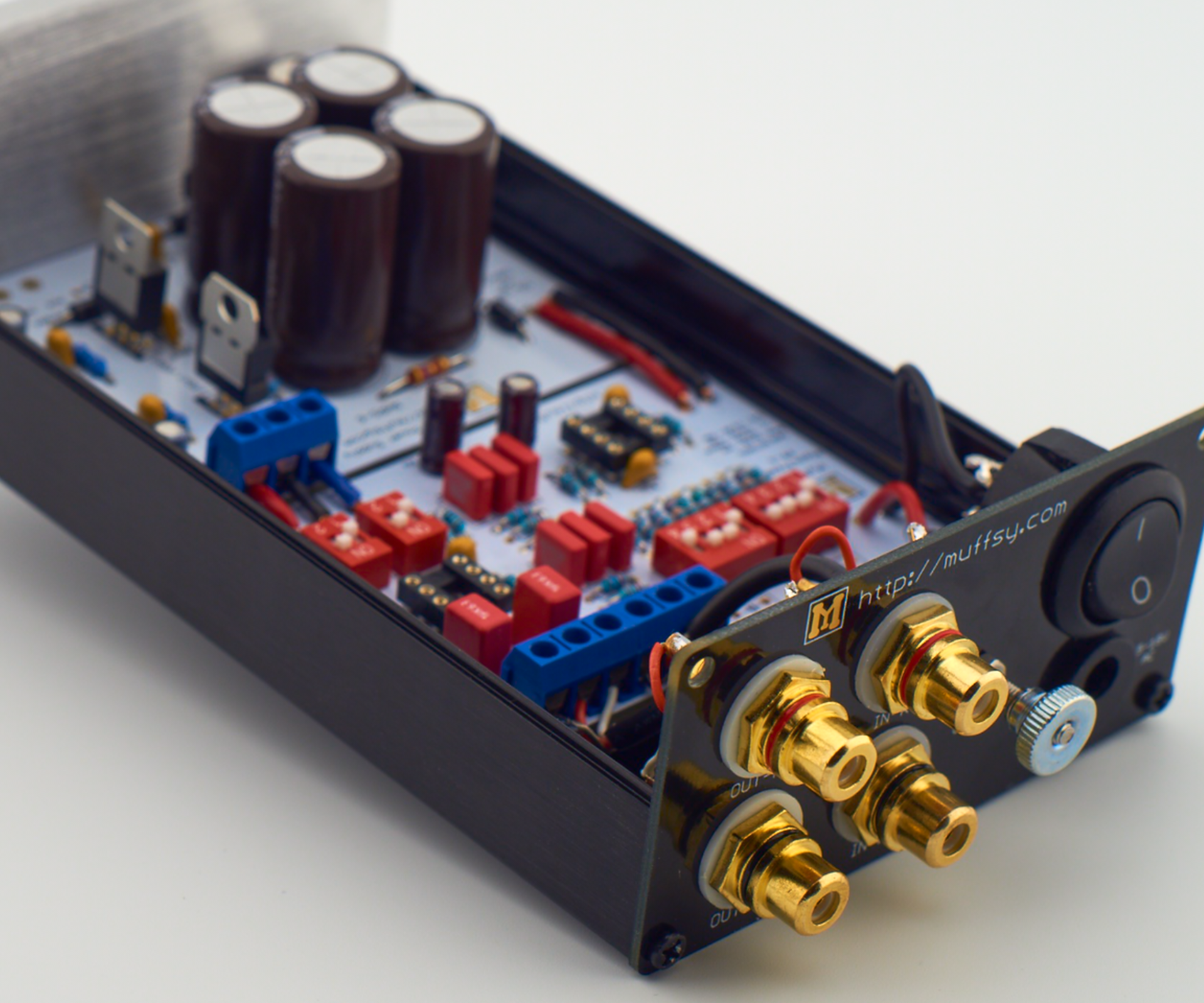 Building the Muffsy Phono Preamp PP-2