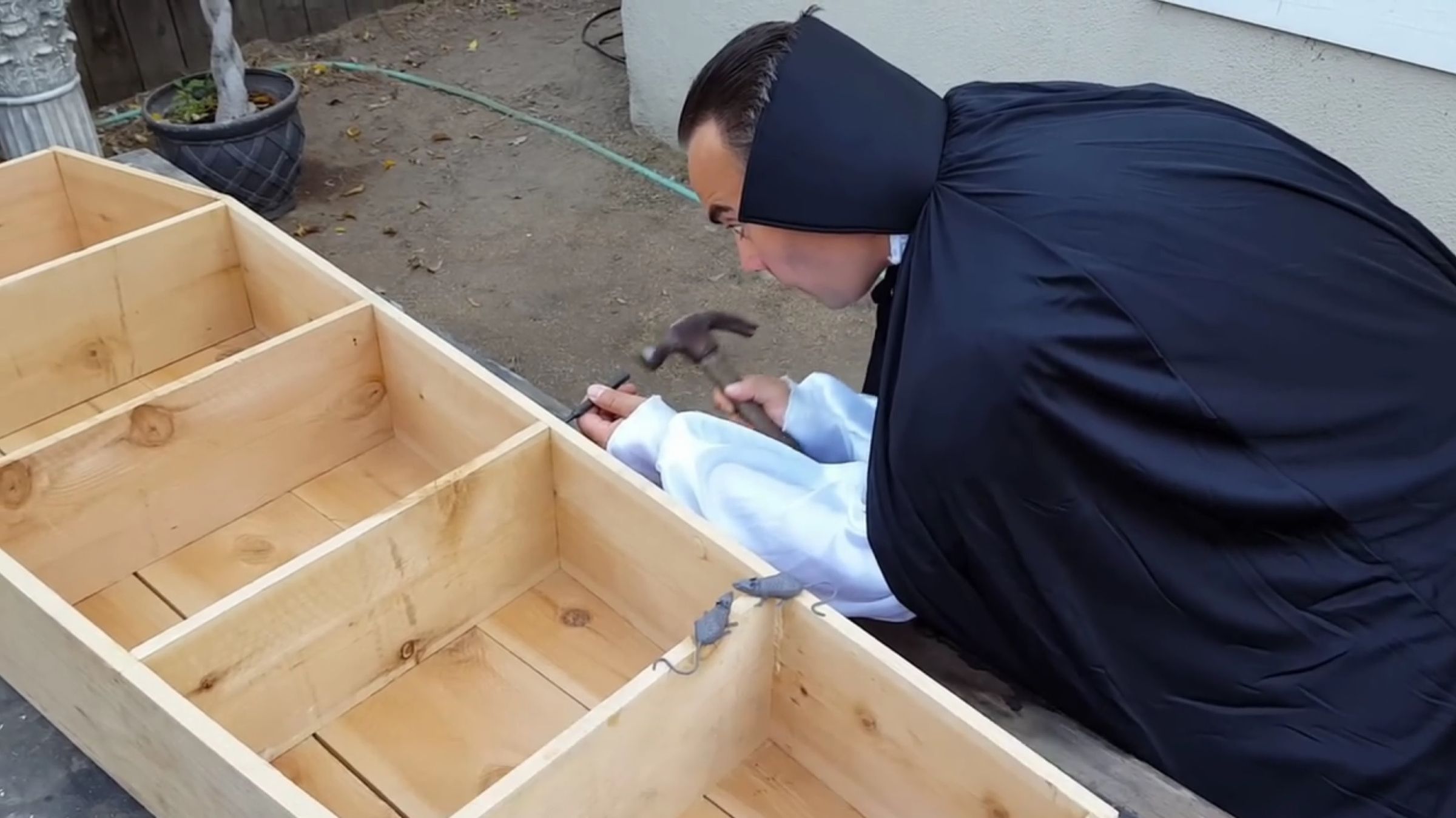 How to Make a DIY Coffin Shelf : 8 Steps (with Pictures) - Instructables