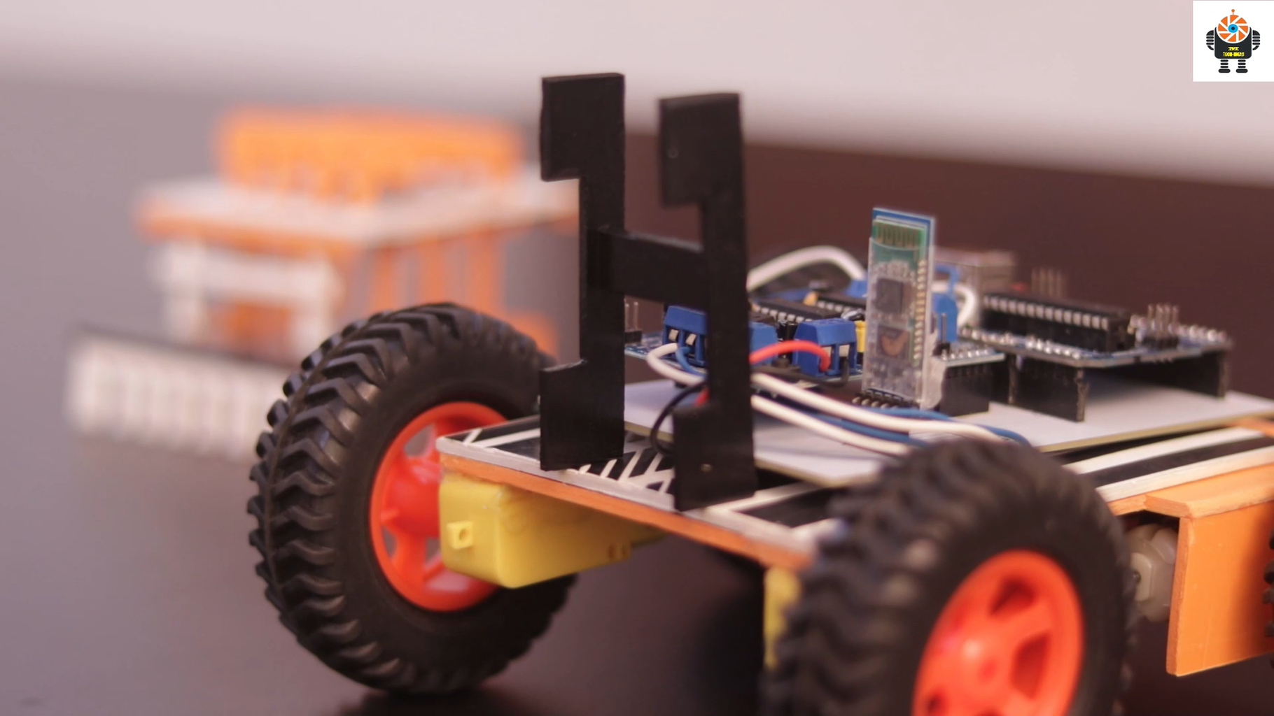 DIY Arduino Voice Controlled Robot : 13 Steps - Instructables