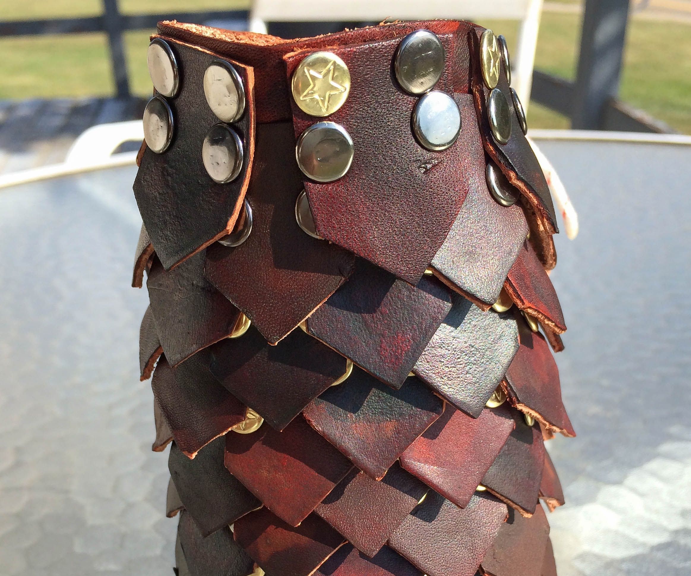 Leather Dragon Scale Gauntlet