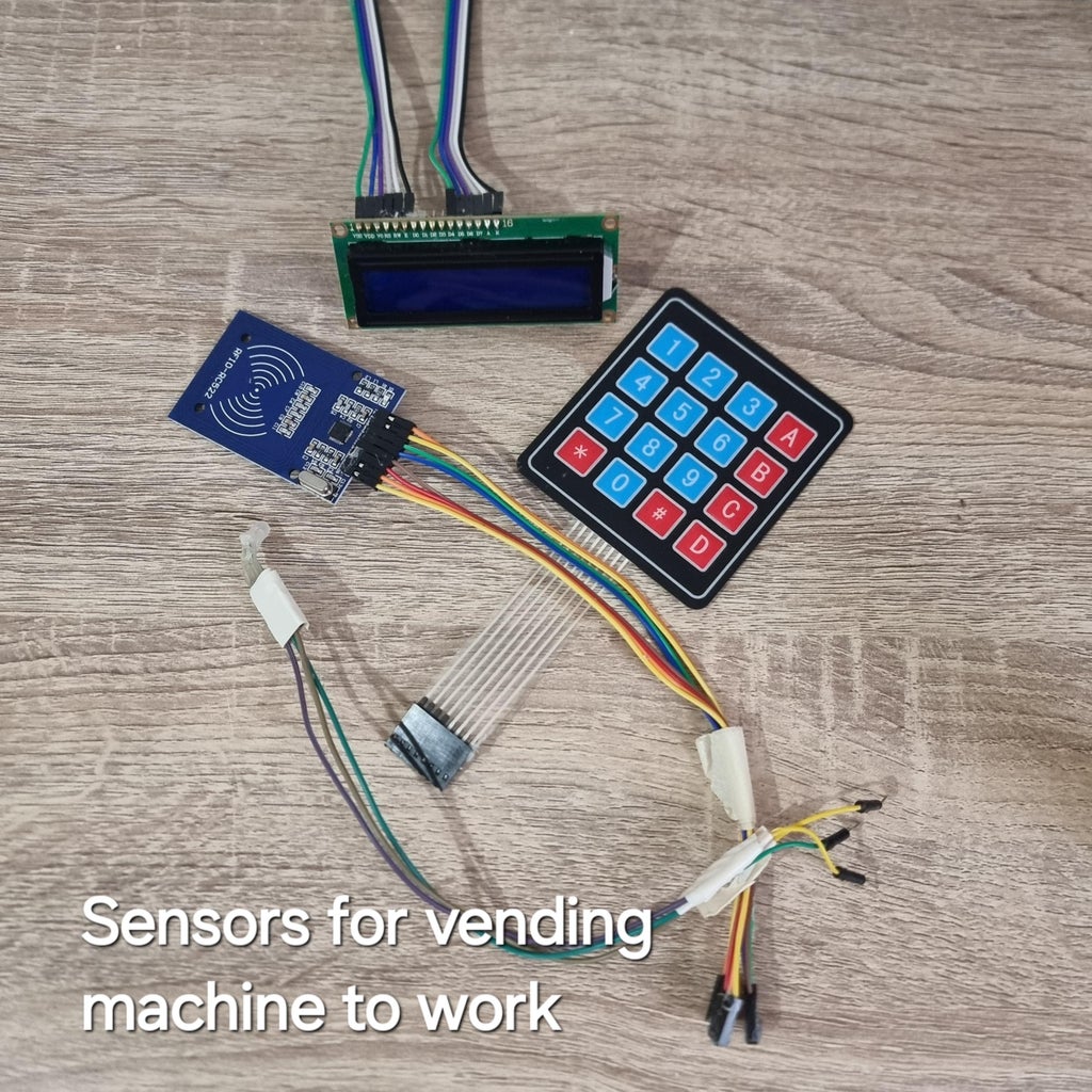 Craft Your Own Desktop-Sized Cardboard Vending Machine With an Arduino ...