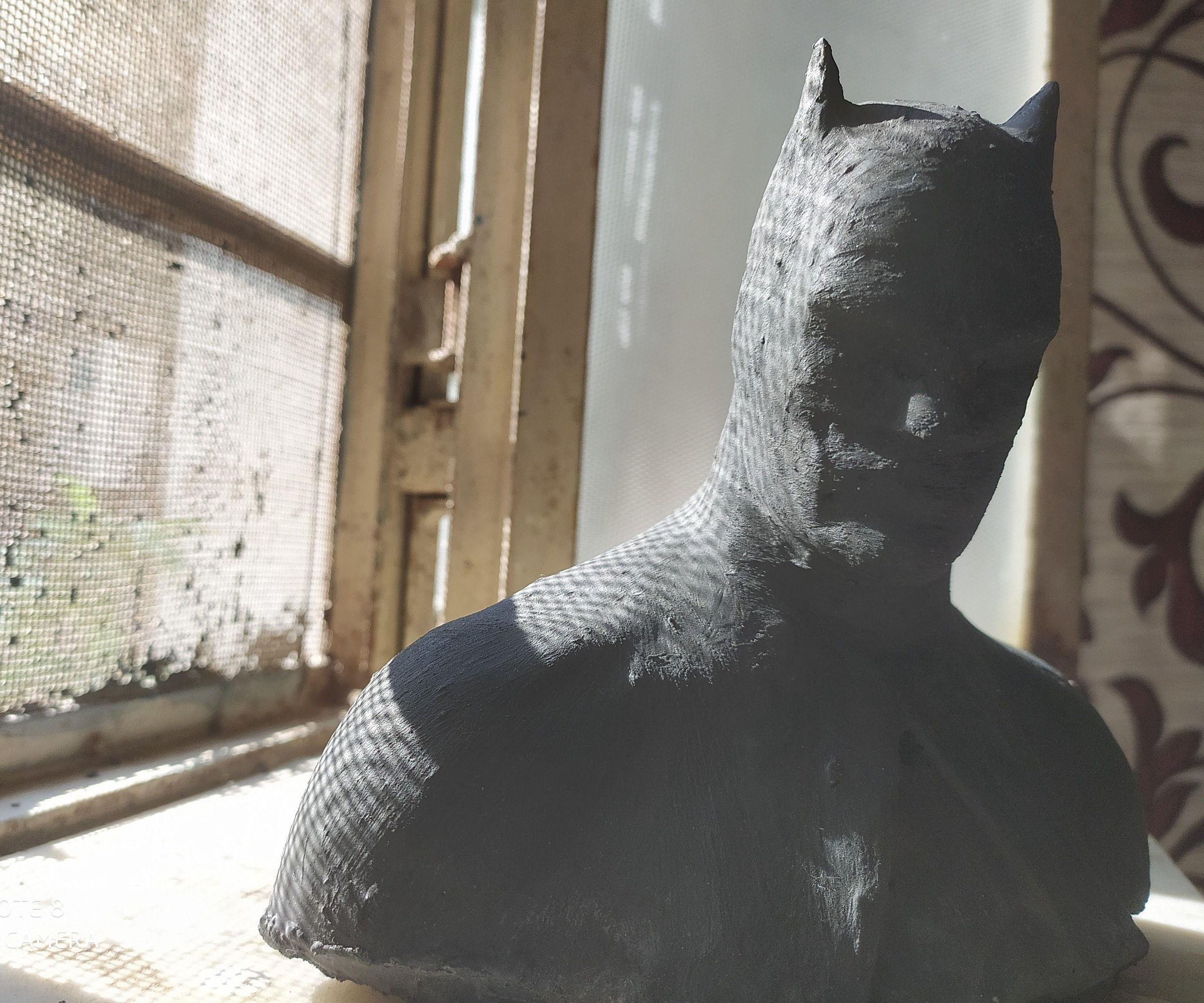 Concrete Batman Bust- Easy Peasy