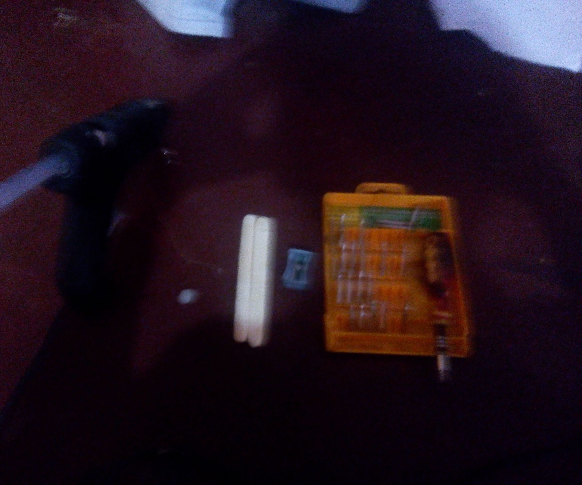 Glue Stick Remuver