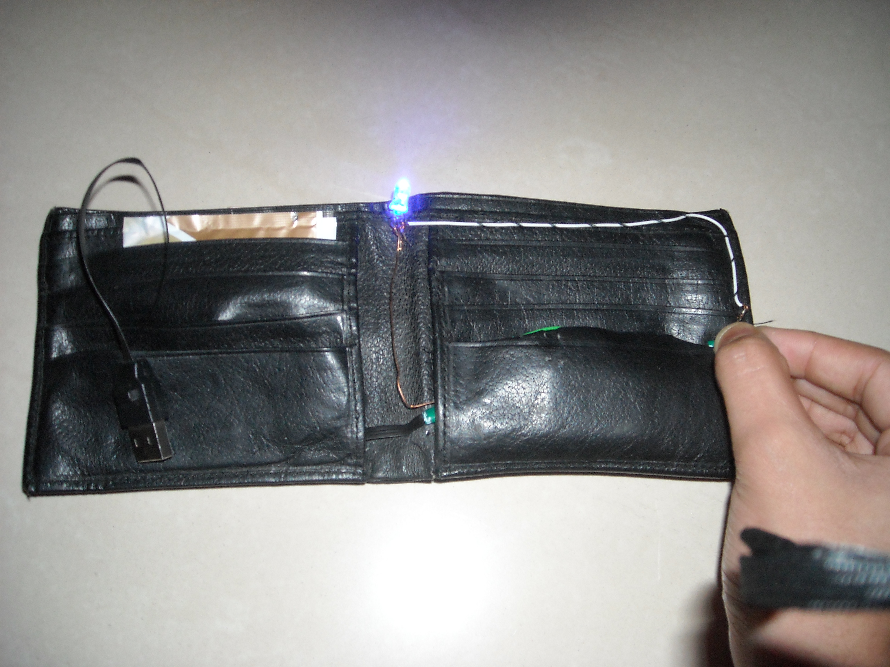 Rechargeable wallet LED torch(with usb)