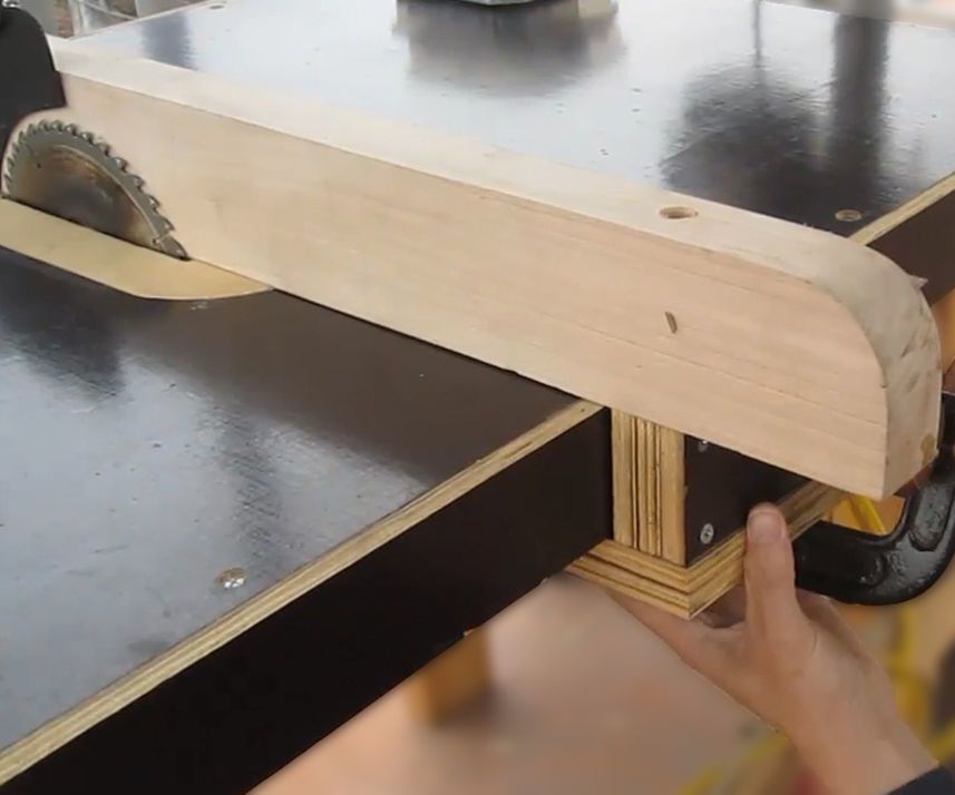 How to make a table saw - Making the Fence